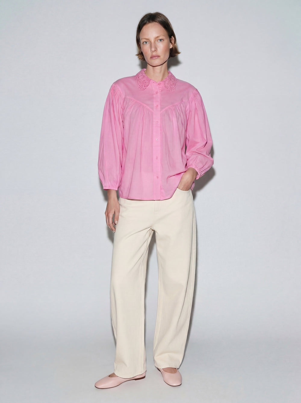 MARGARET DANTEL DETAYLI GOMLEK PEMBE