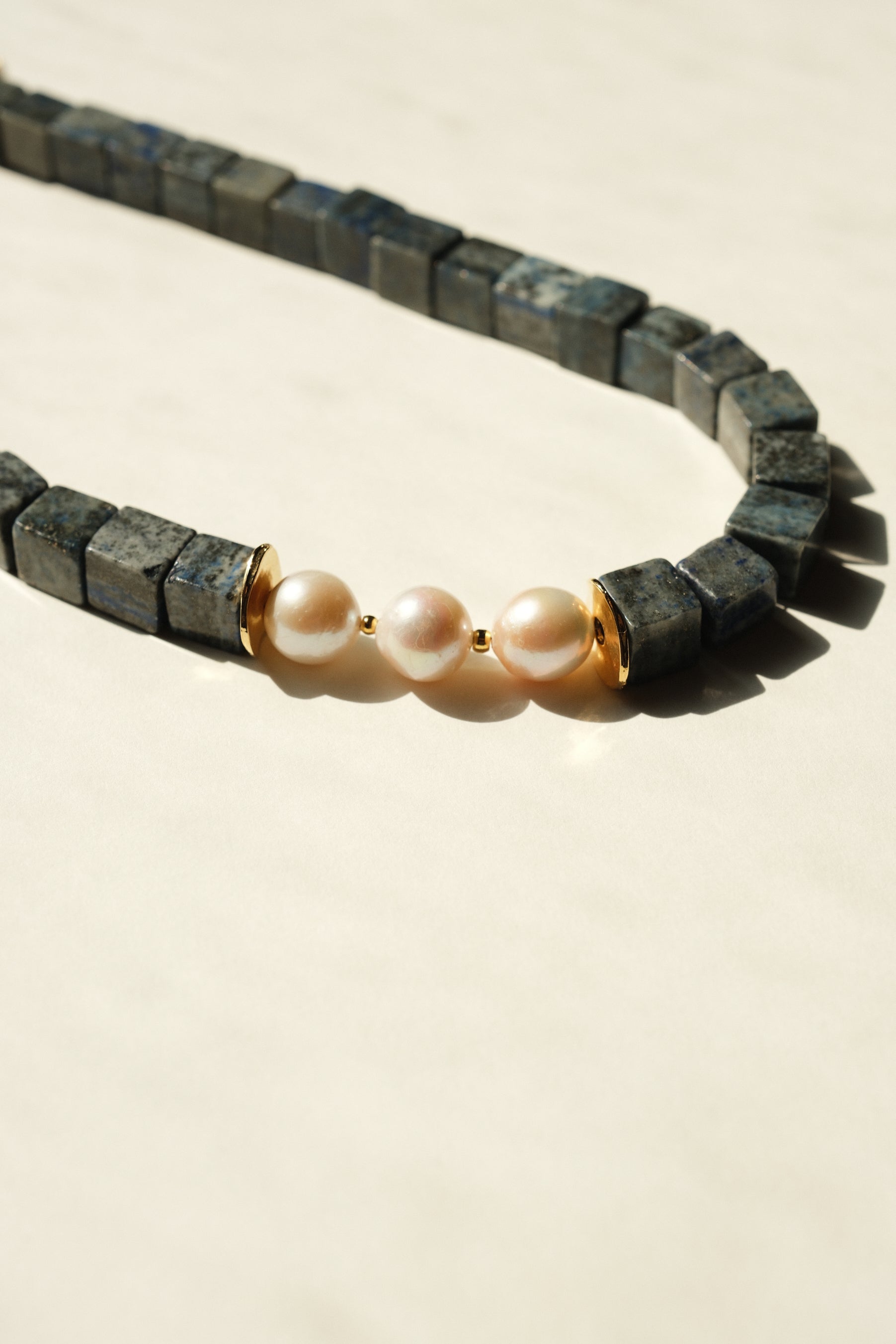 MATIERE ROUGE CORAL NECKLACE