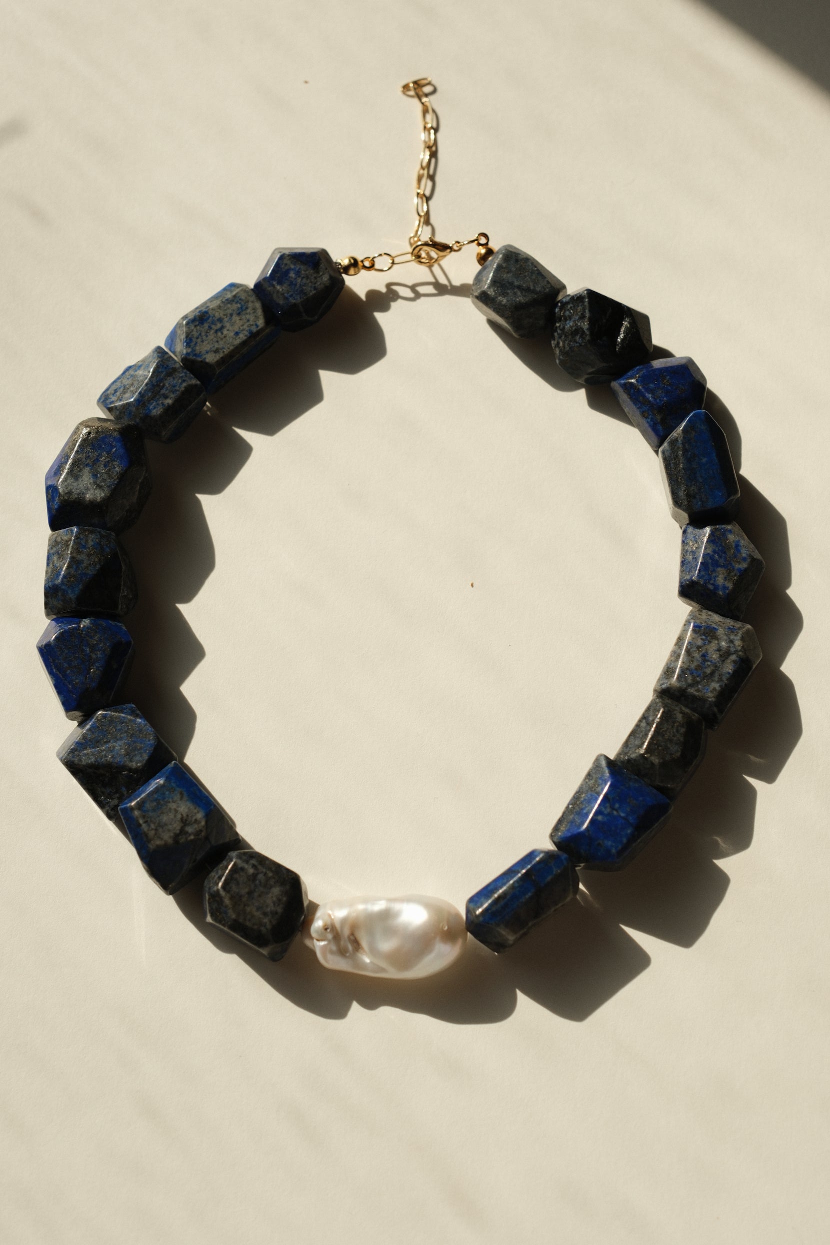SAPPHIRUS LAPIS LAZULLI NECKLACE