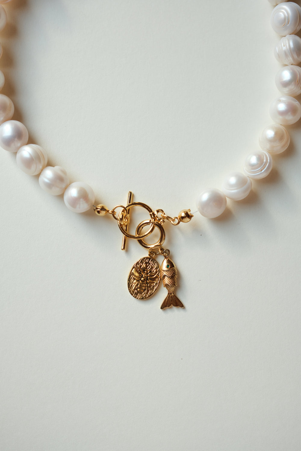 MADEMOISELLE INCI KOLYE