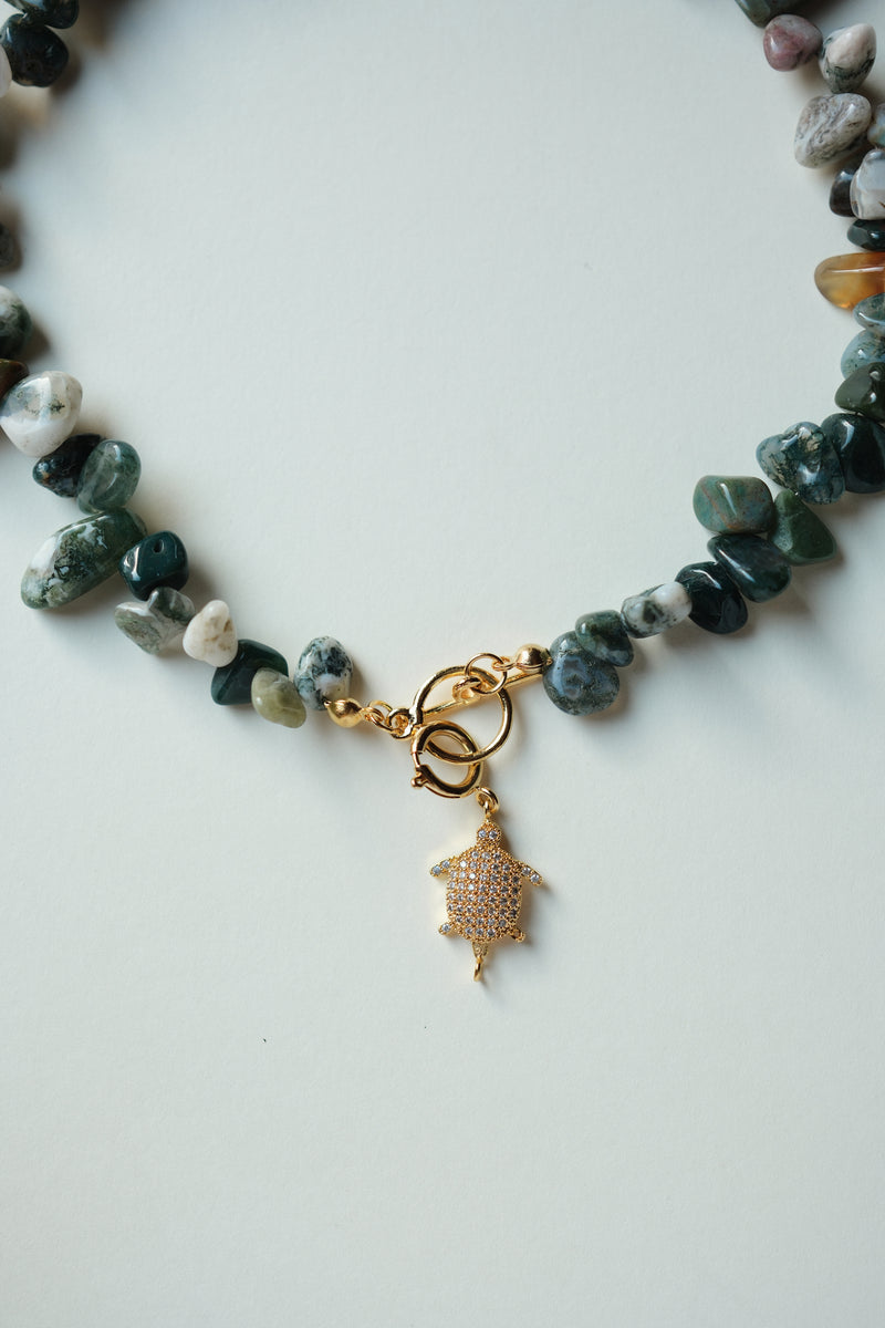 MATIERE ROUGE CORAL NECKLACE