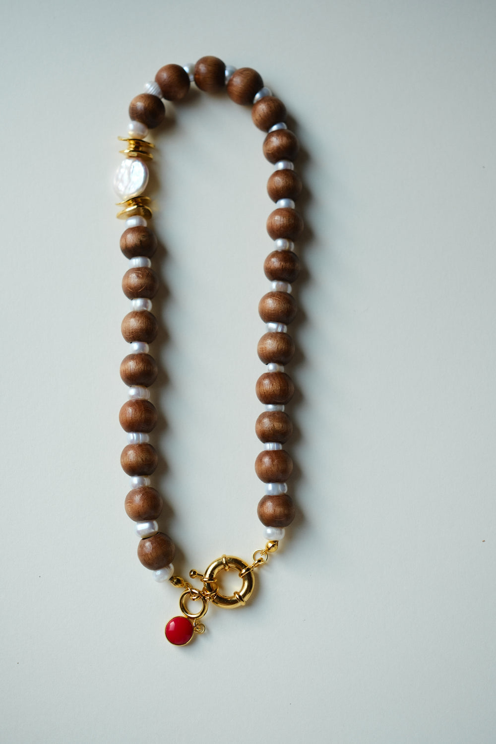 MATIERE ROUGE CORAL NECKLACE