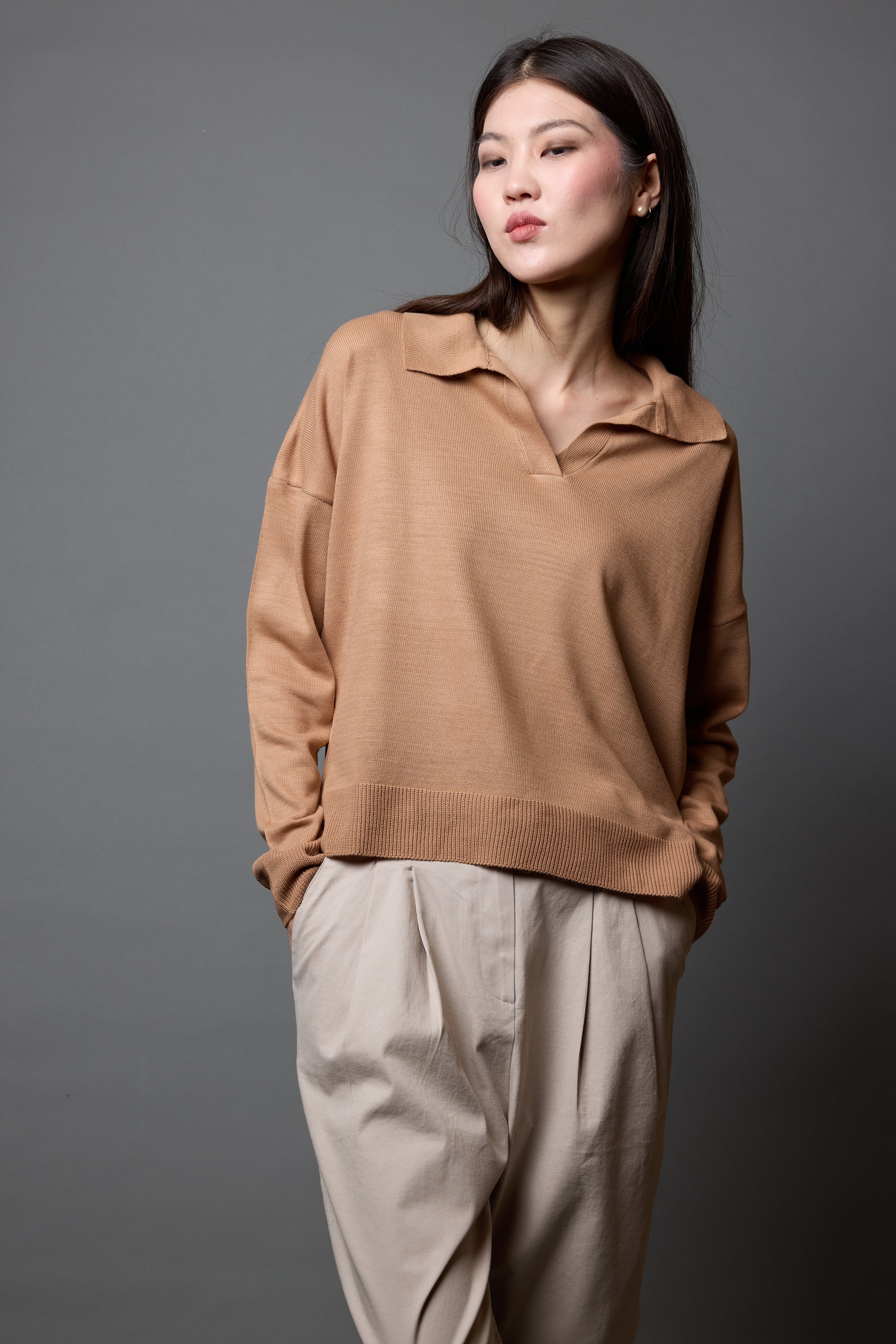 POLO YAKA DOKUMA TRİKO KAZAK CAMEL