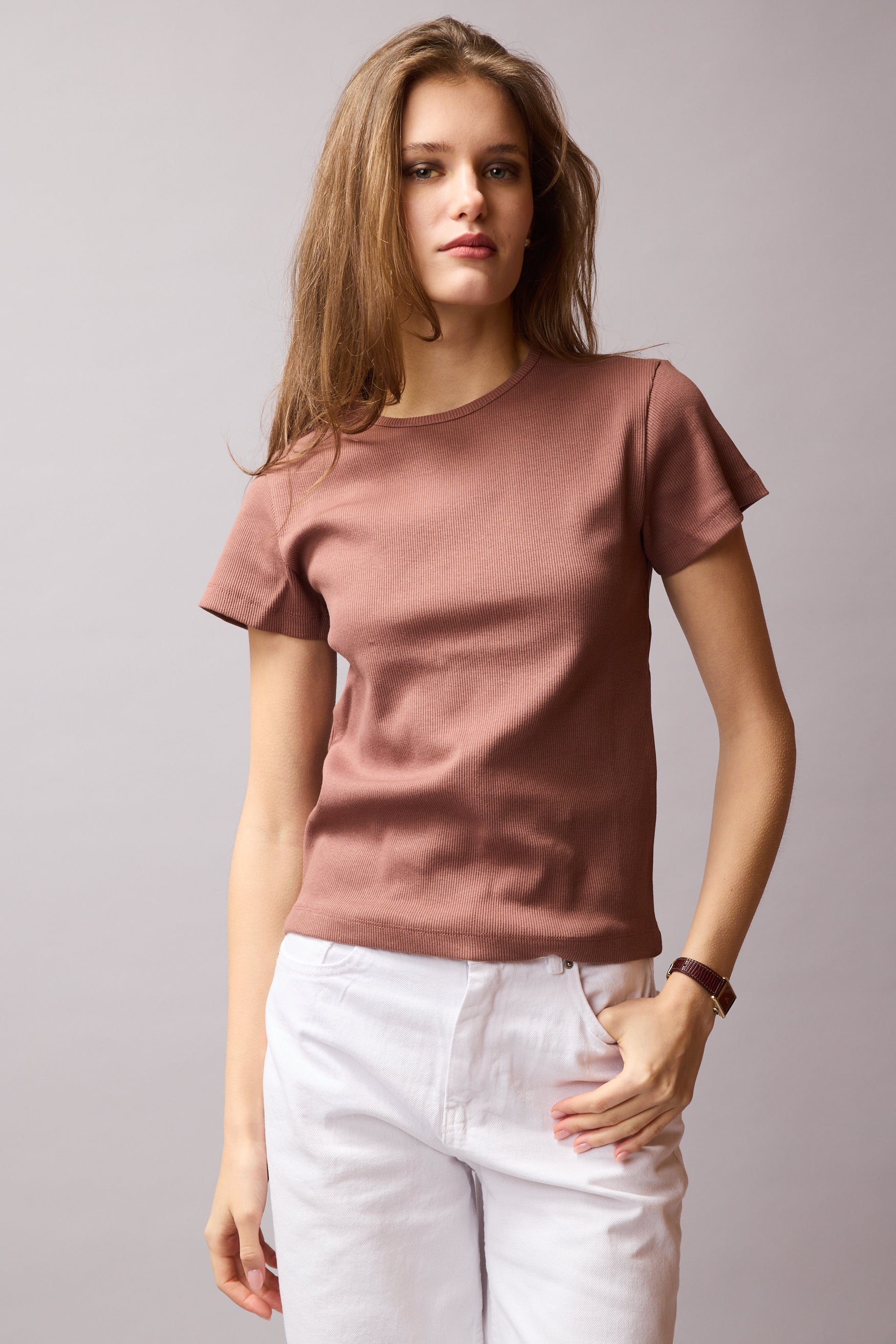 FİTİLLİ KISA KOLLU PAMUK T-SHIRT KAHVE