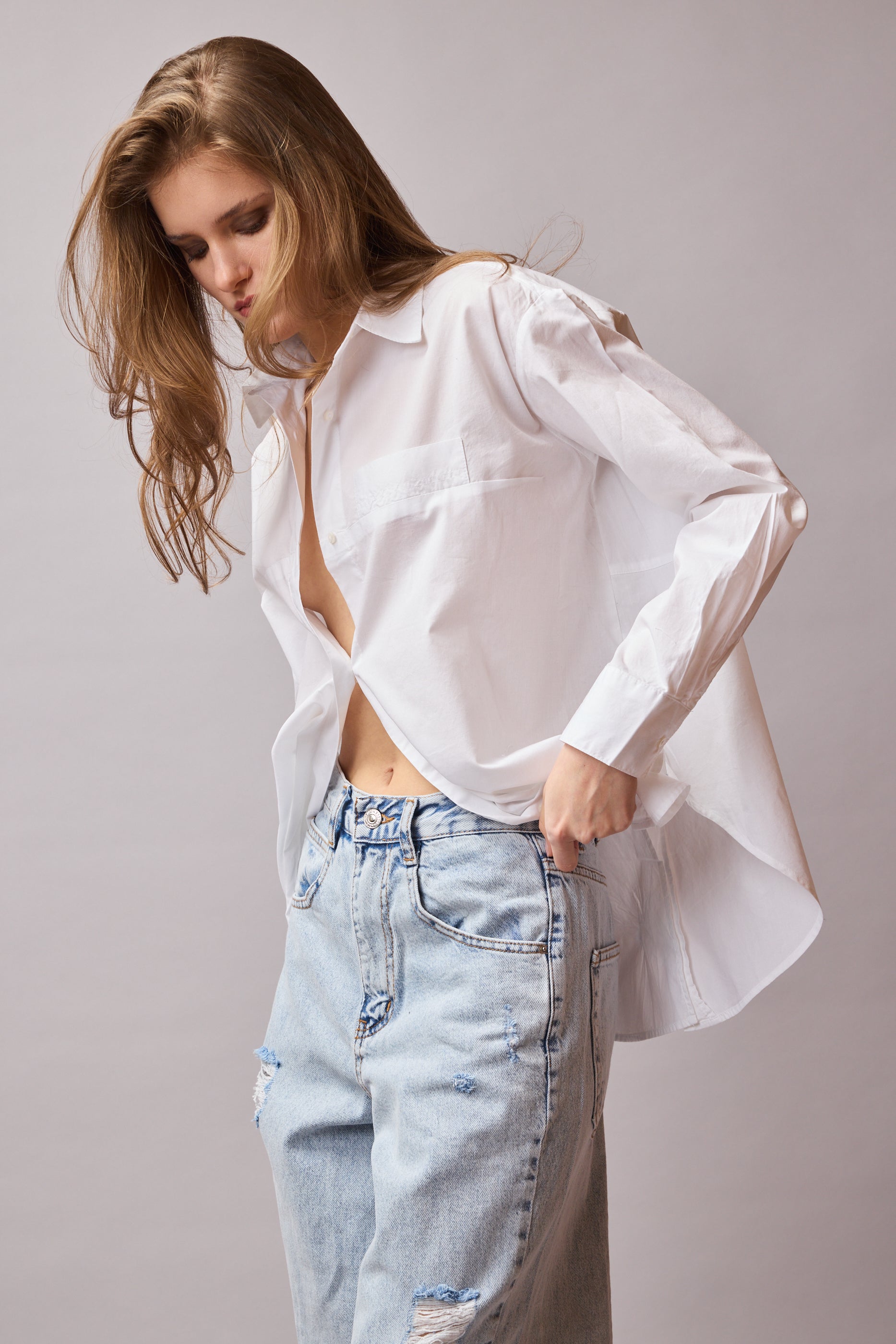 JESSIE KLASİK YAKA OVERSIZE POPLİN GÖMLEK BEYAZ