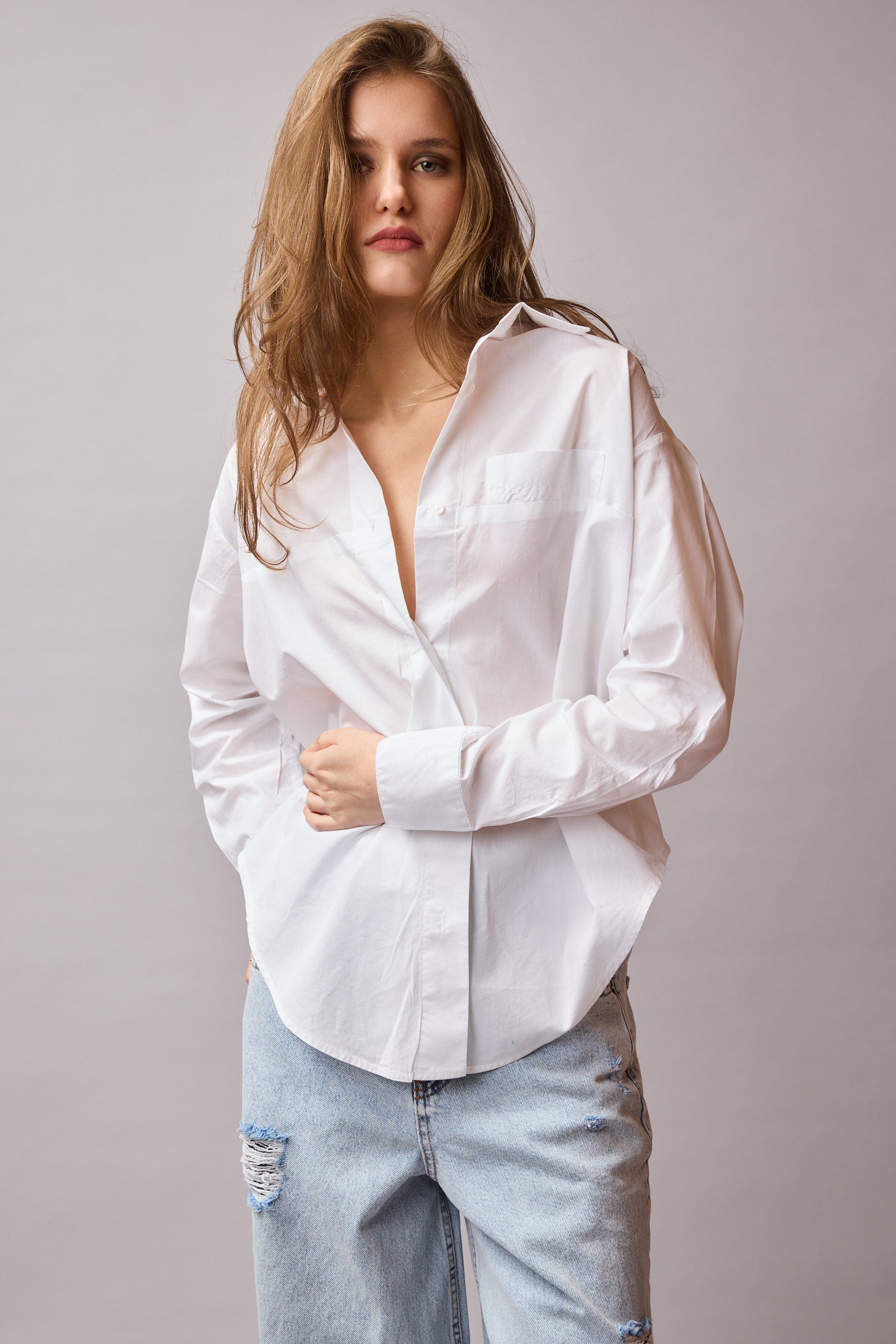JESSIE KLASİK YAKA OVERSIZE POPLİN GÖMLEK BEYAZ
