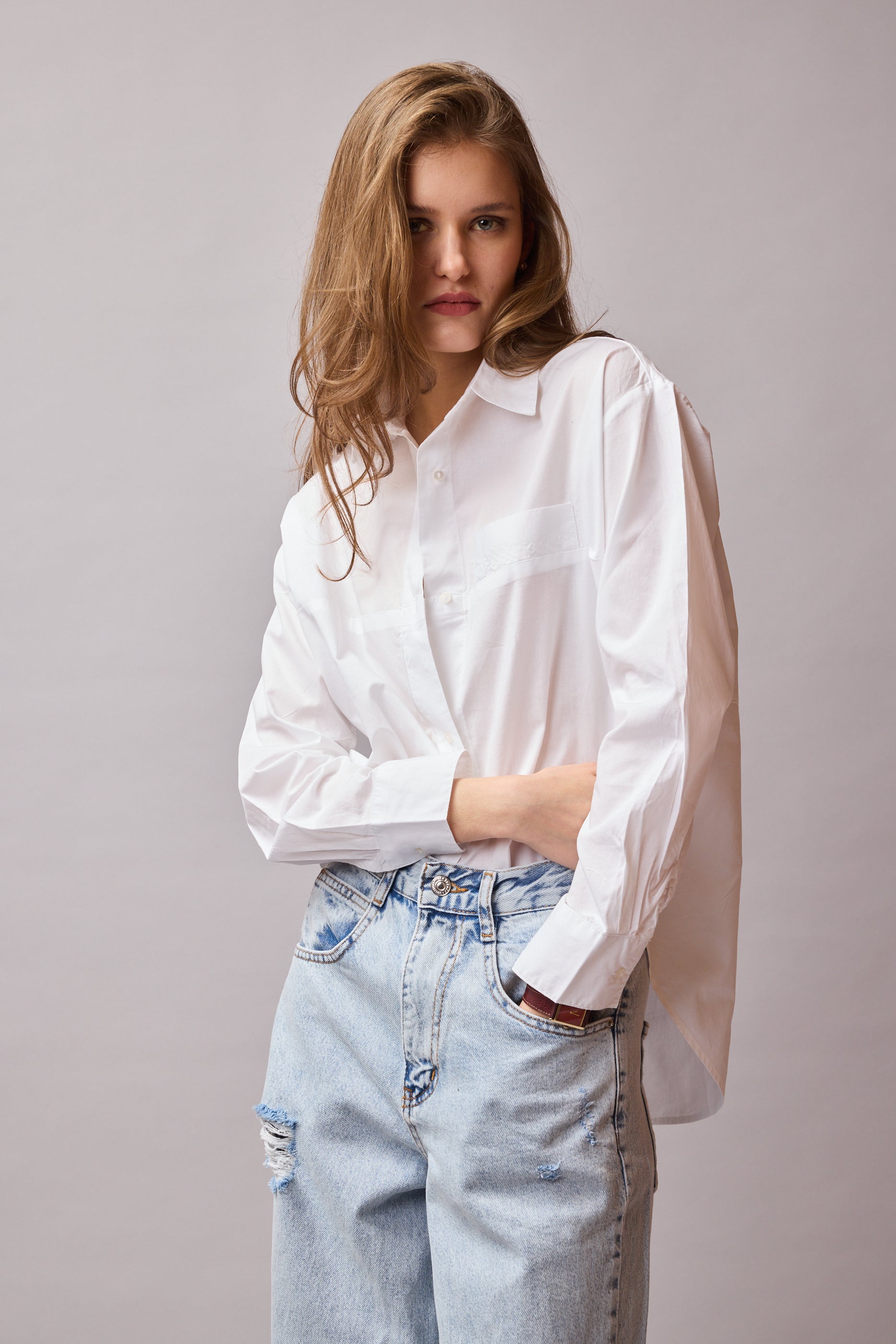 JESSIE KLASİK YAKA OVERSIZE POPLİN GÖMLEK BEYAZ