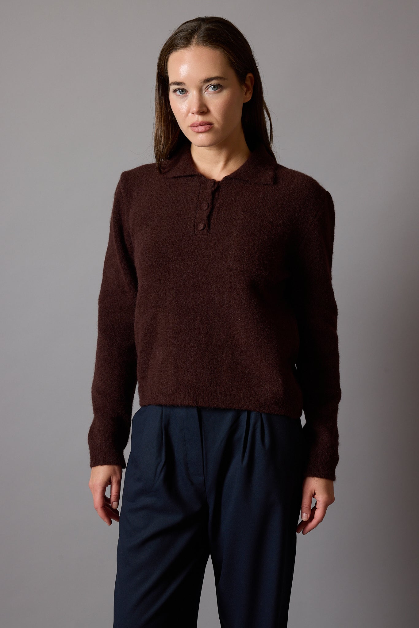 CREW NECK SOFT TEXTURED KNITWEAR CLARET RED