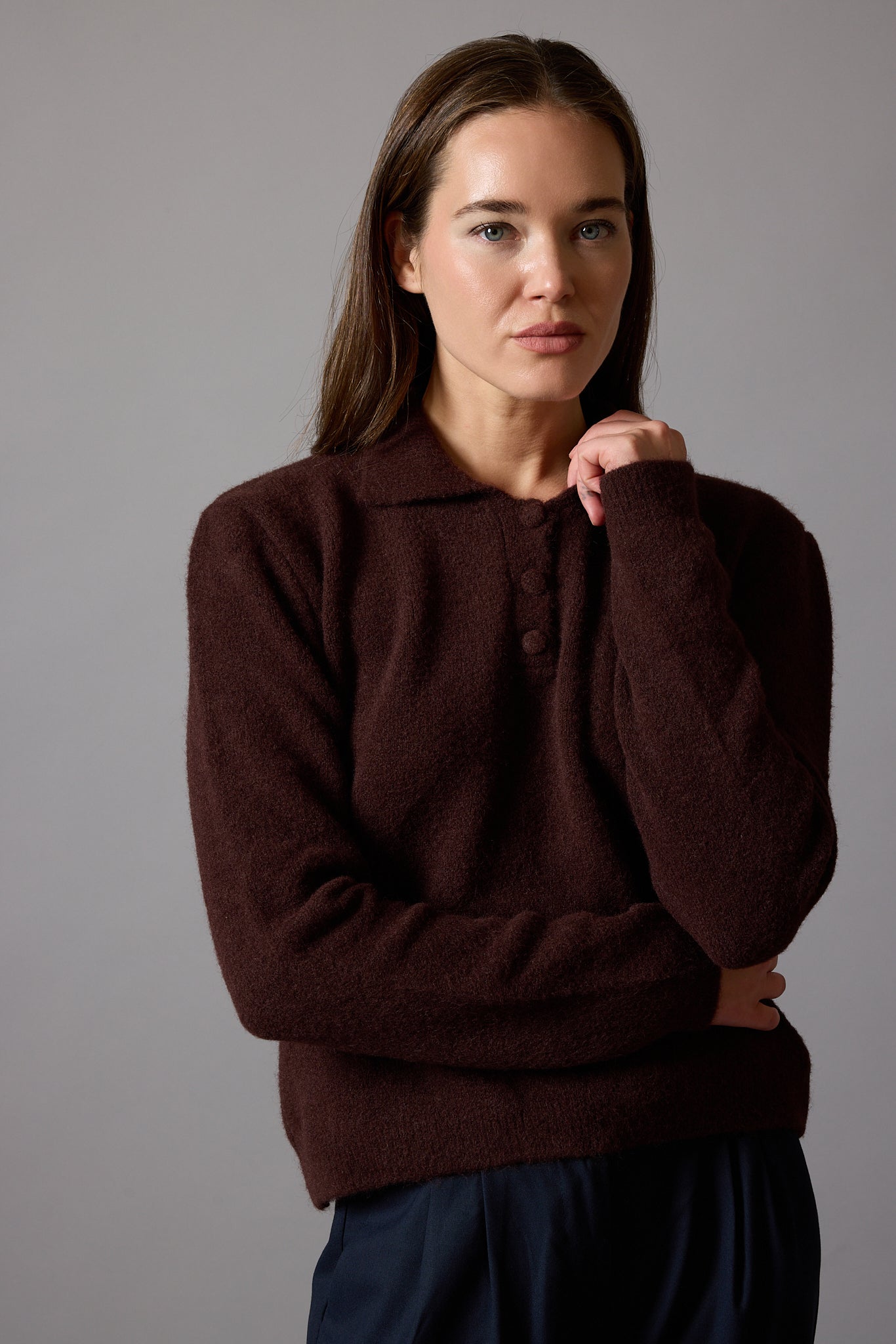 CREW NECK SOFT TEXTURED KNITWEAR CLARET RED