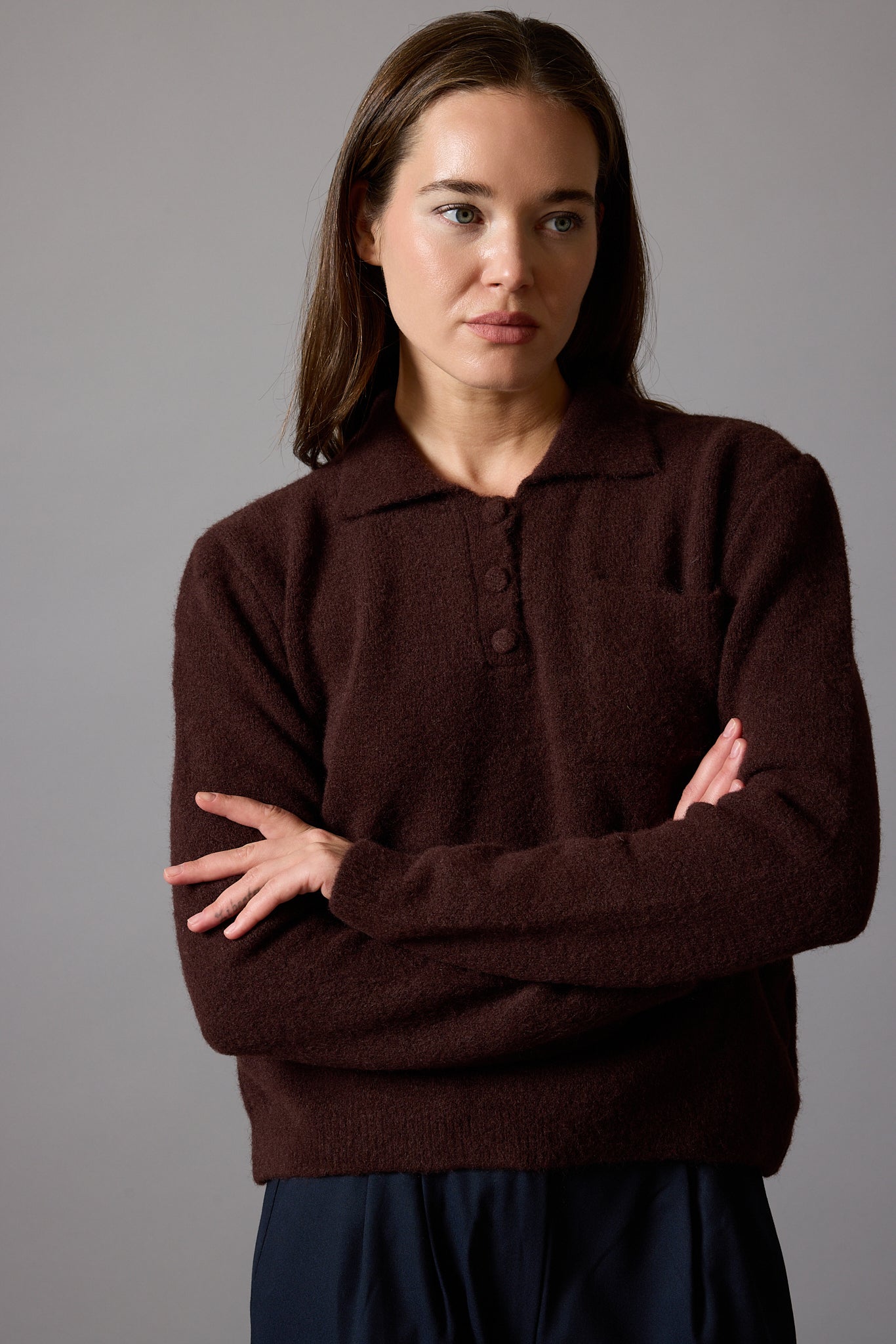 CREW NECK SOFT TEXTURED KNITWEAR CLARET RED