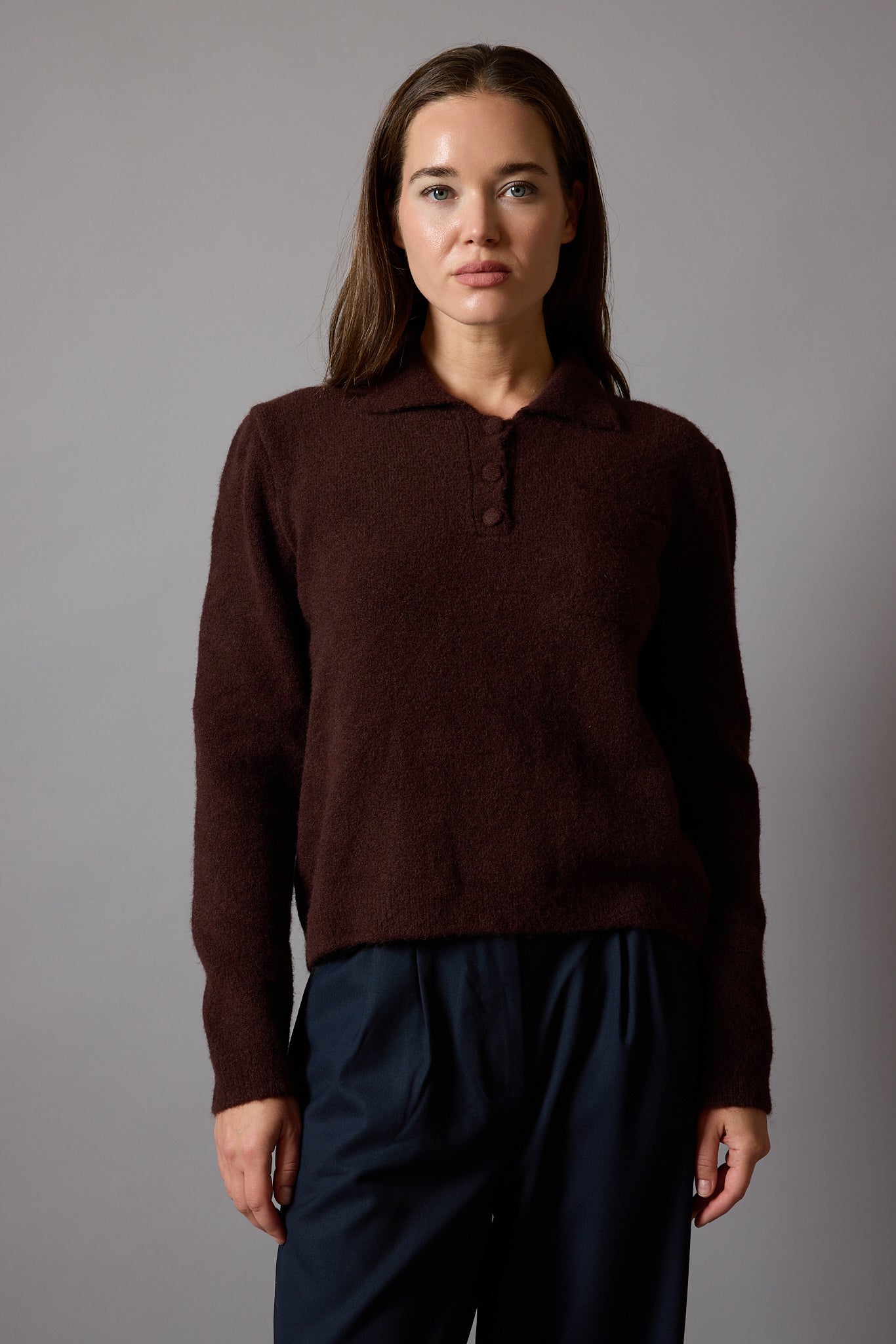 CREW NECK SOFT TEXTURED KNITWEAR CLARET RED