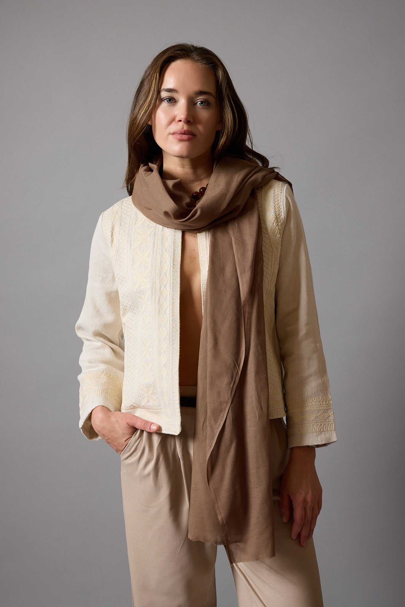 FLAT WHITE ORGANIC COTTON HANDMADE SHAWL