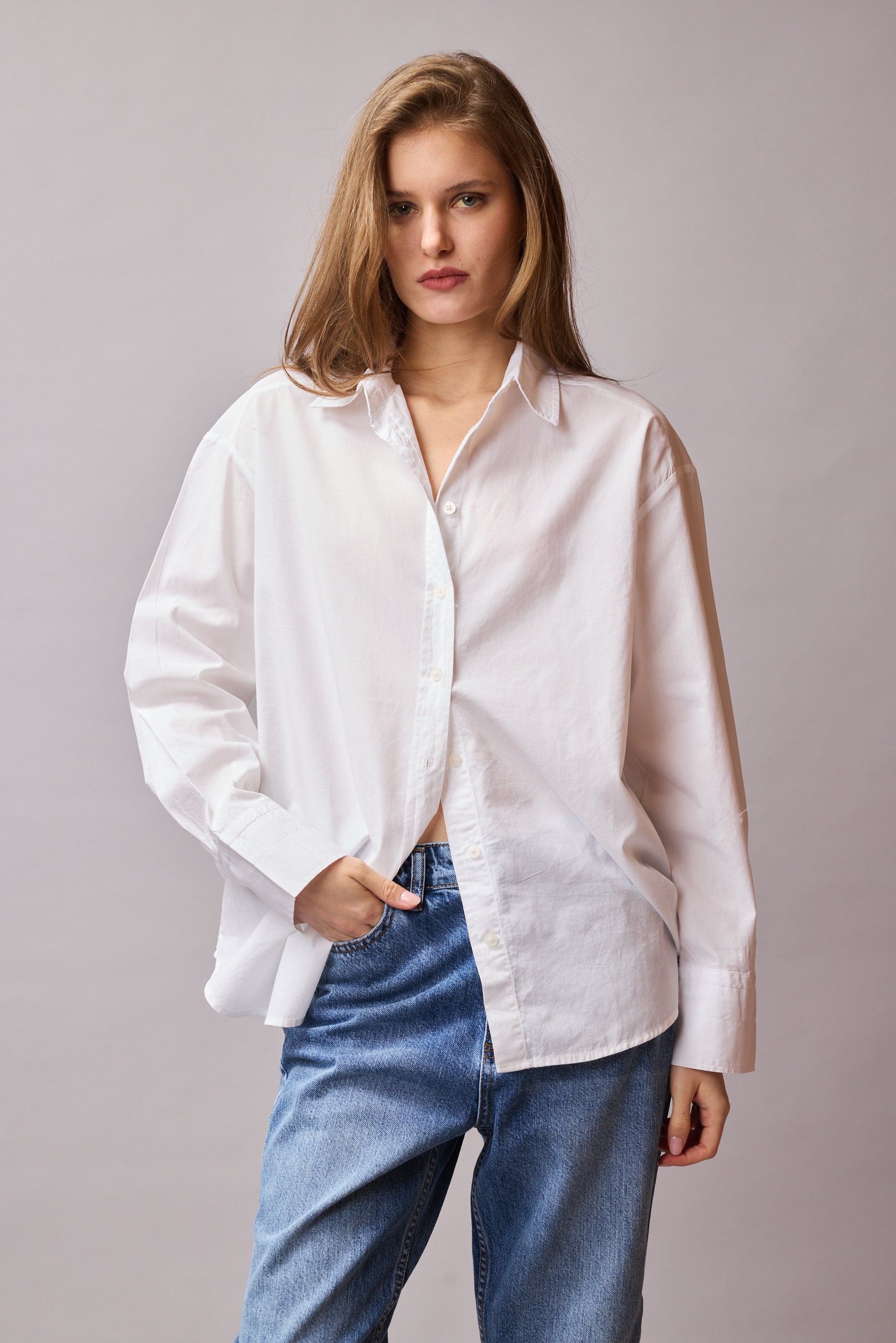 KLASİK YAKA OVERSIZE POPLİN GÖMLEK BEYAZ