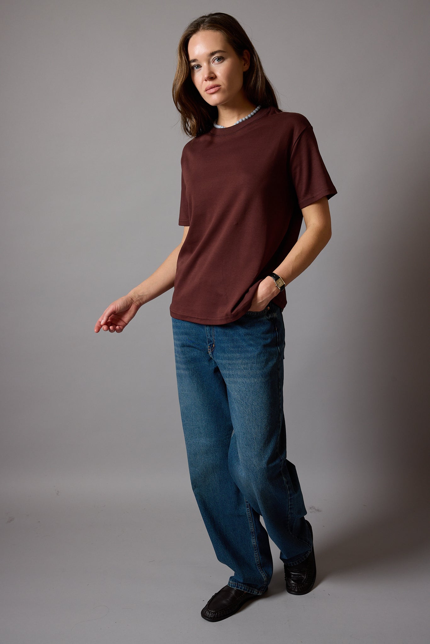 KISA KOLLU PAMUK T-SHIRT KAHVE