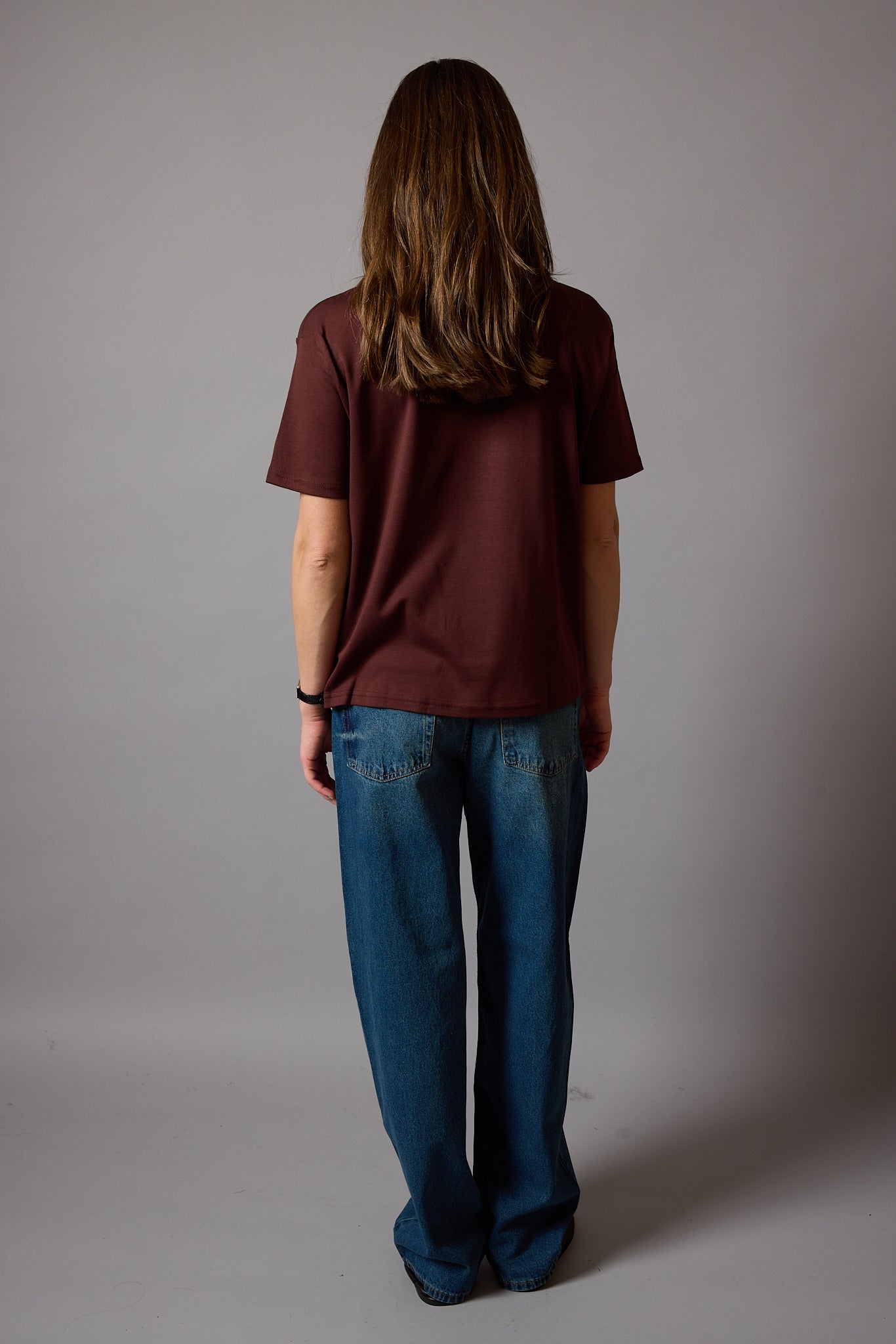 KISA KOLLU PAMUK T-SHIRT KAHVE