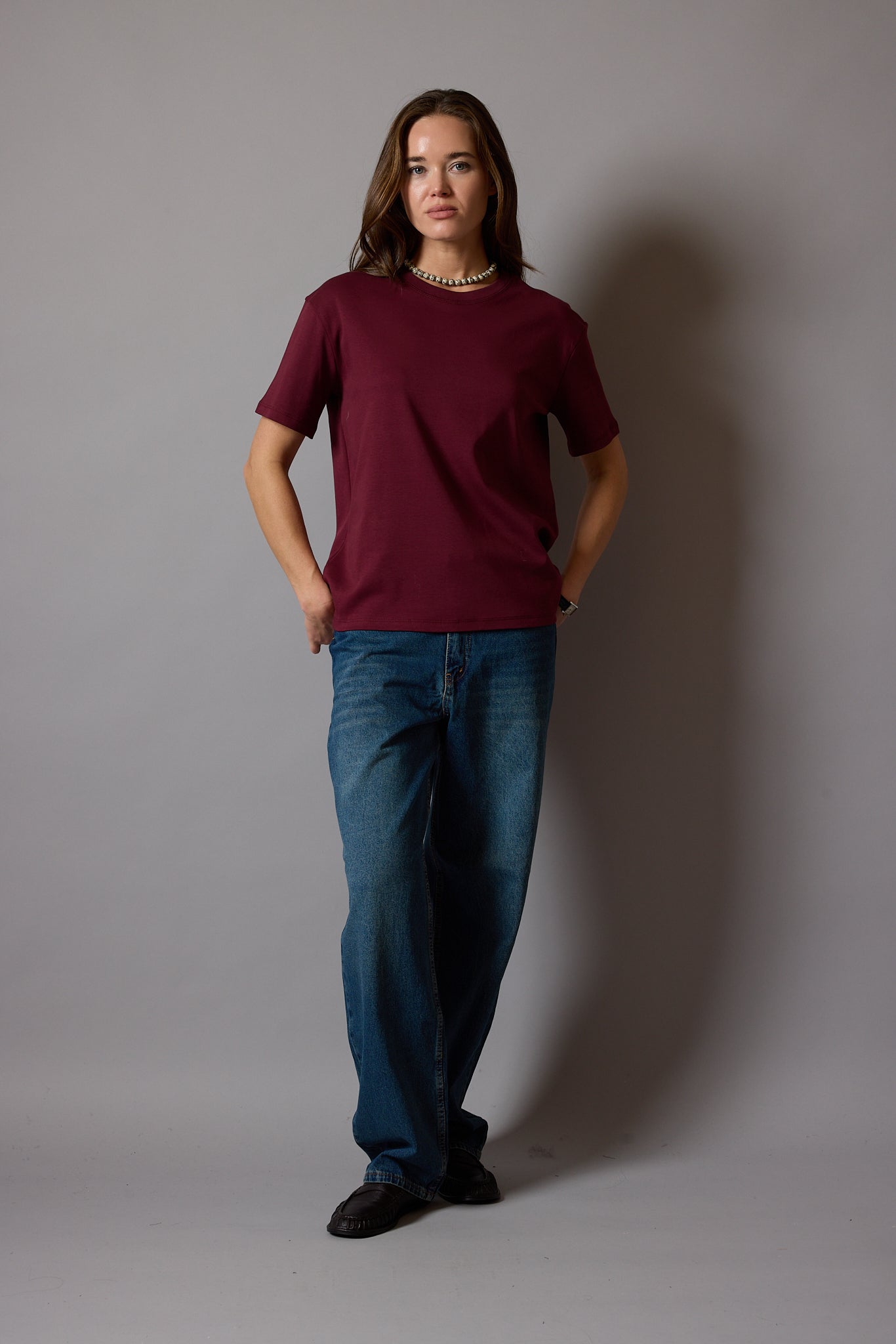 KISA KOLLU PAMUK T-SHIRT BORDO