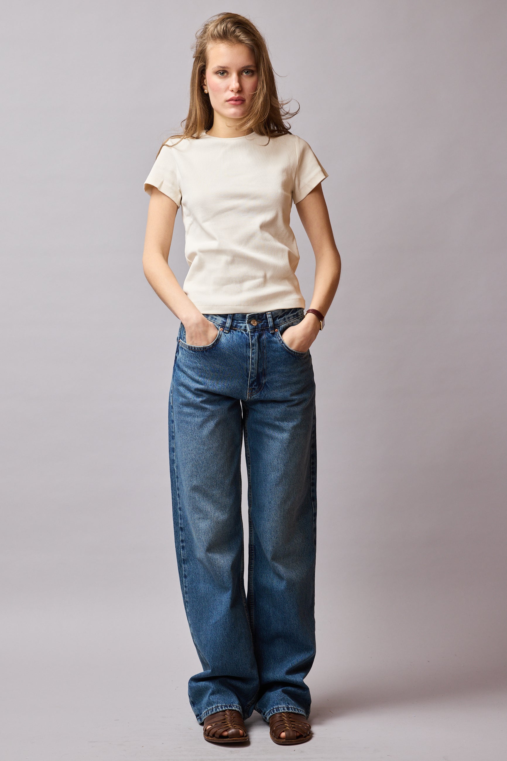 STRAIGHT FIT YÜKSEK BEL BORU PAÇA JEAN BLUE