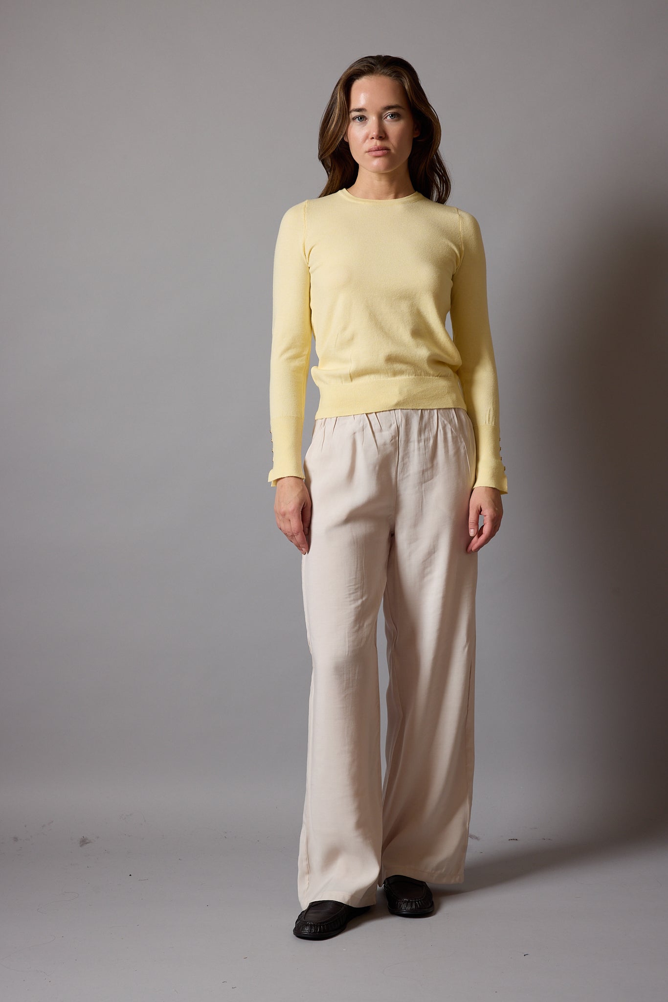 CREW NECK SOFT TEXTURED KNITWEAR CLARET RED