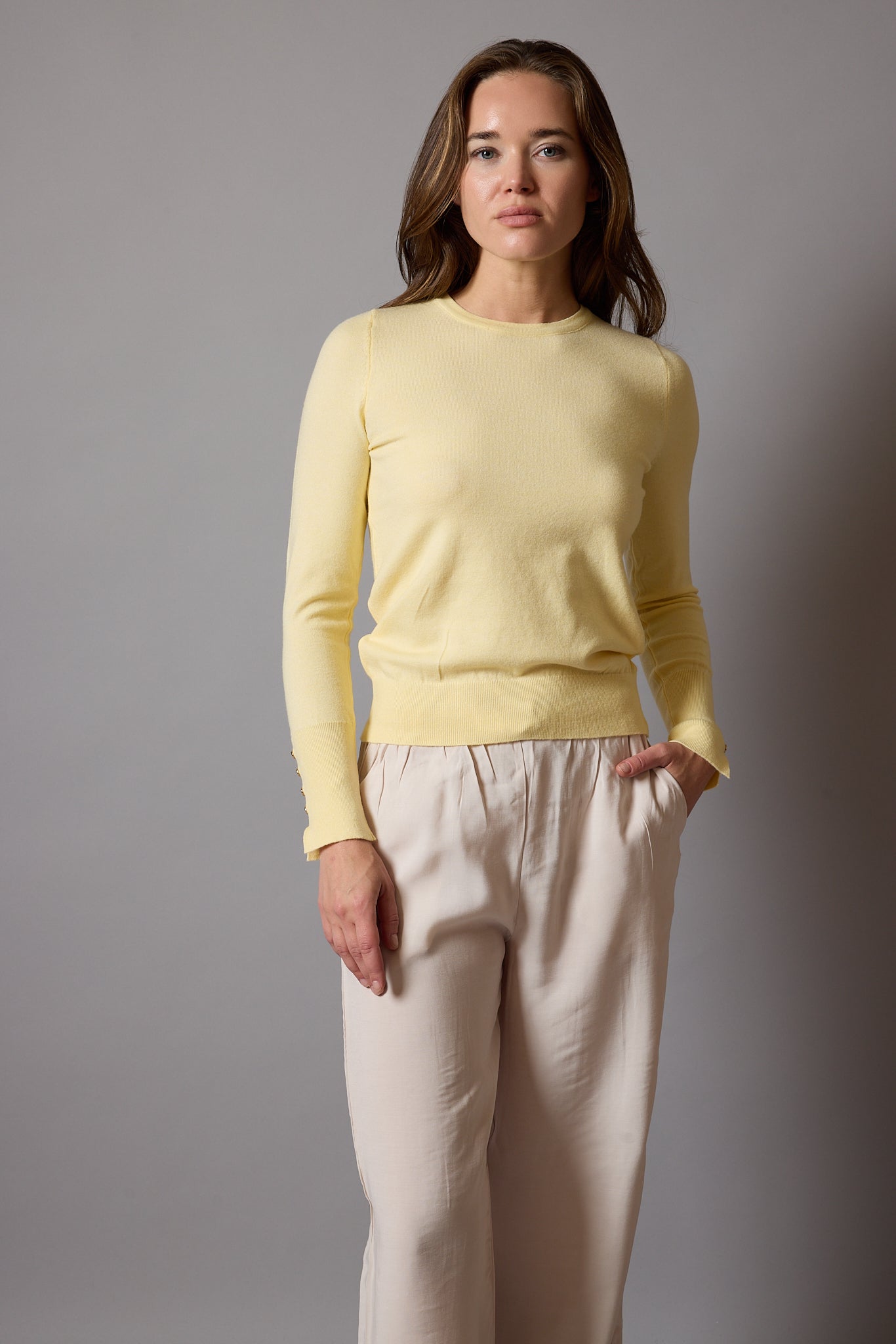 CREW NECK SOFT TEXTURED KNITWEAR CLARET RED