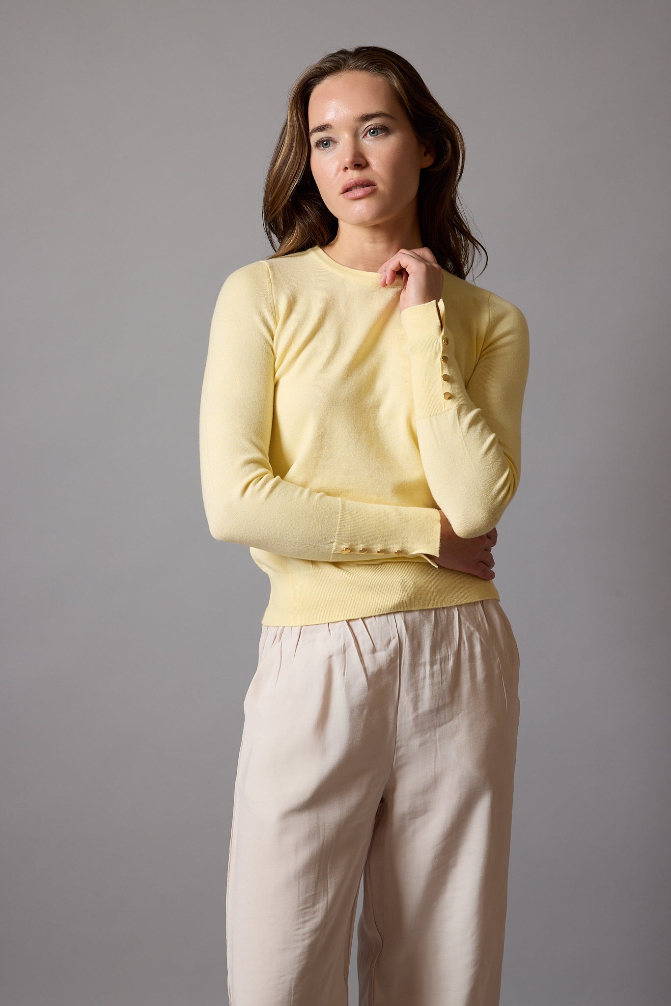 CREW NECK SOFT TEXTURED KNITWEAR CLARET RED