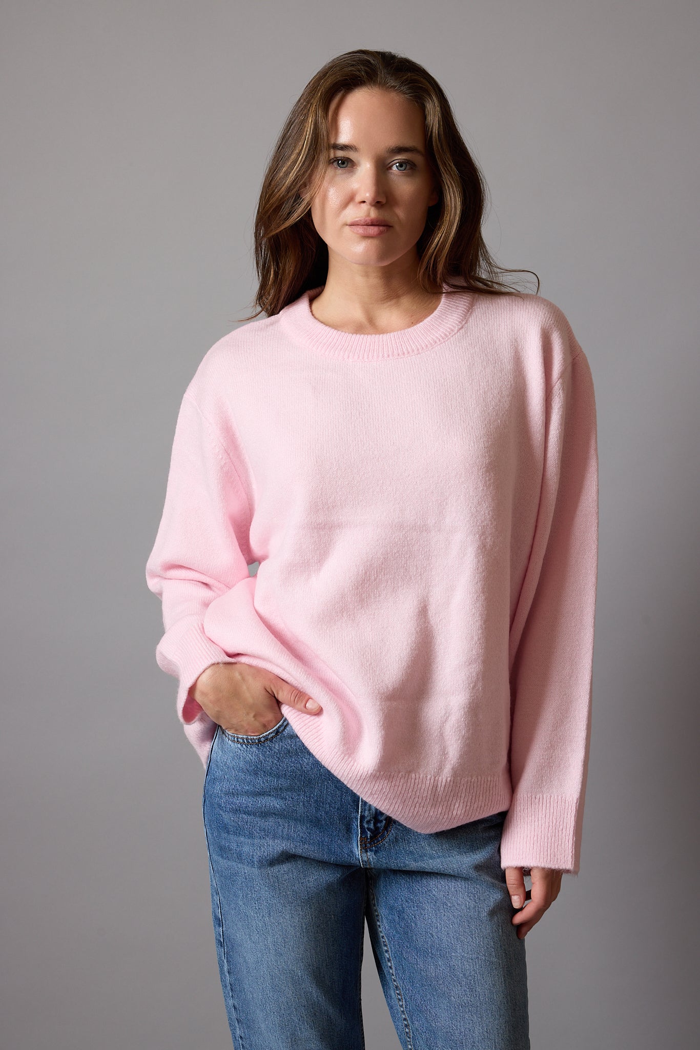 OVERSIZE CREW NECK SWEATER CREAM