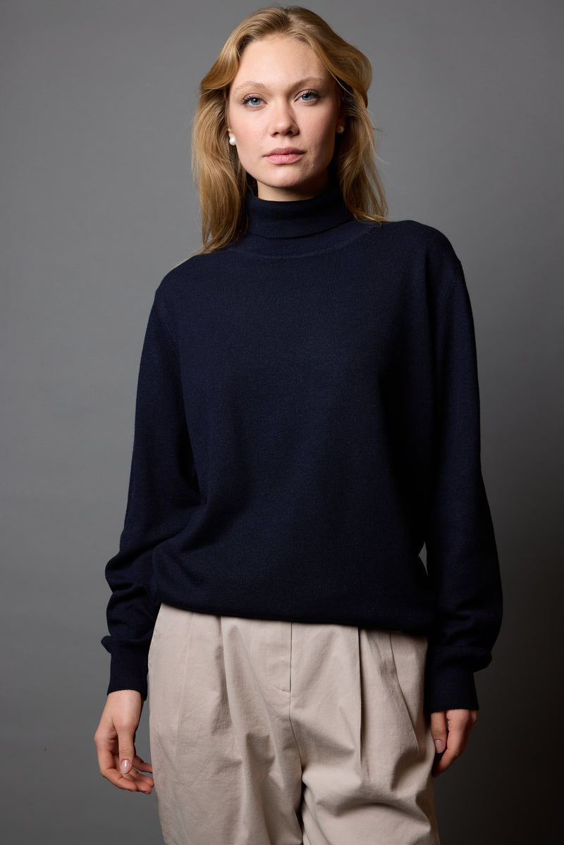 YUN YUKSEK YAKA UNISEX KAZAK LACIVERT