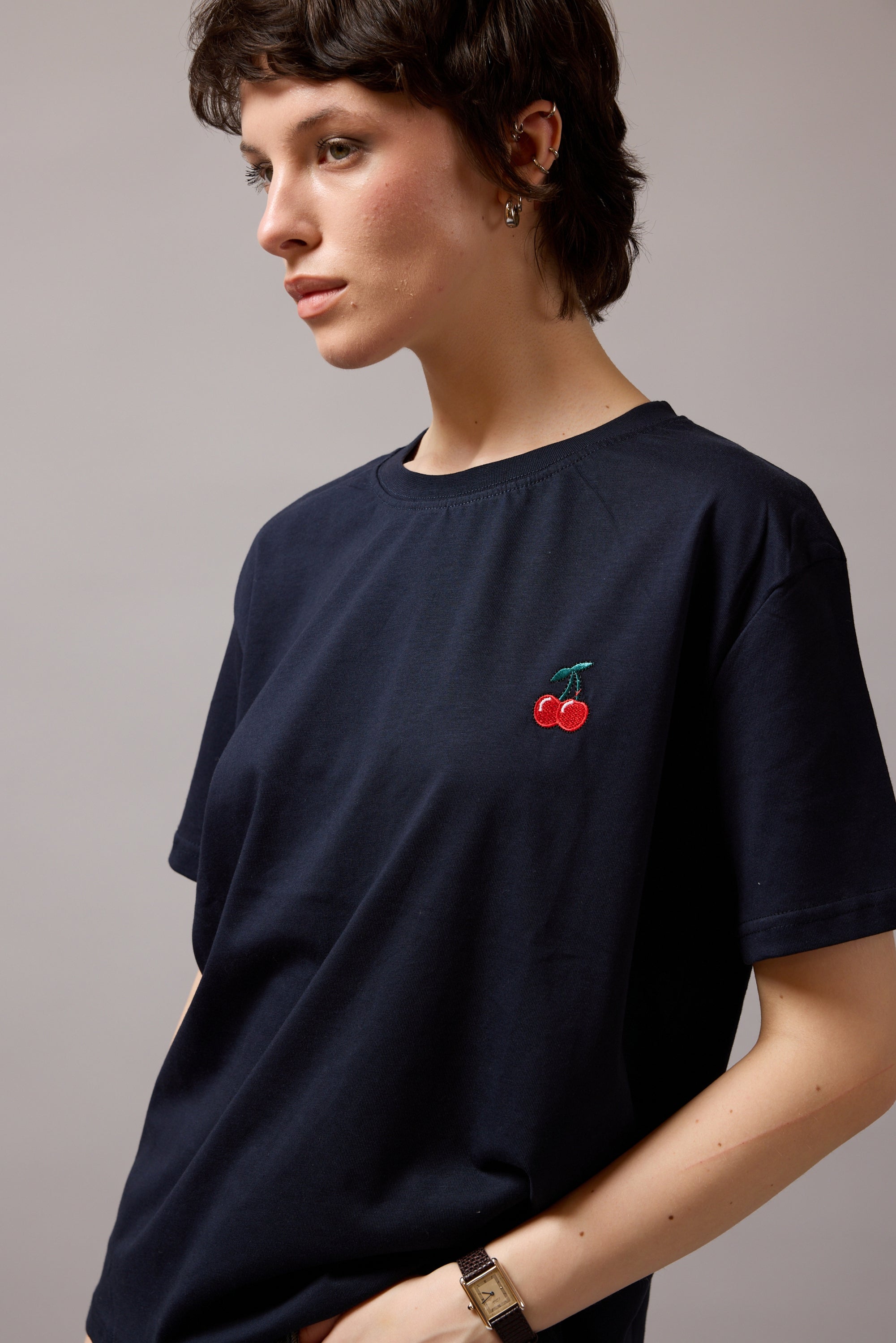 CHERRY KISA KOLLU PAMUK T-SHIRT DARK BLUE