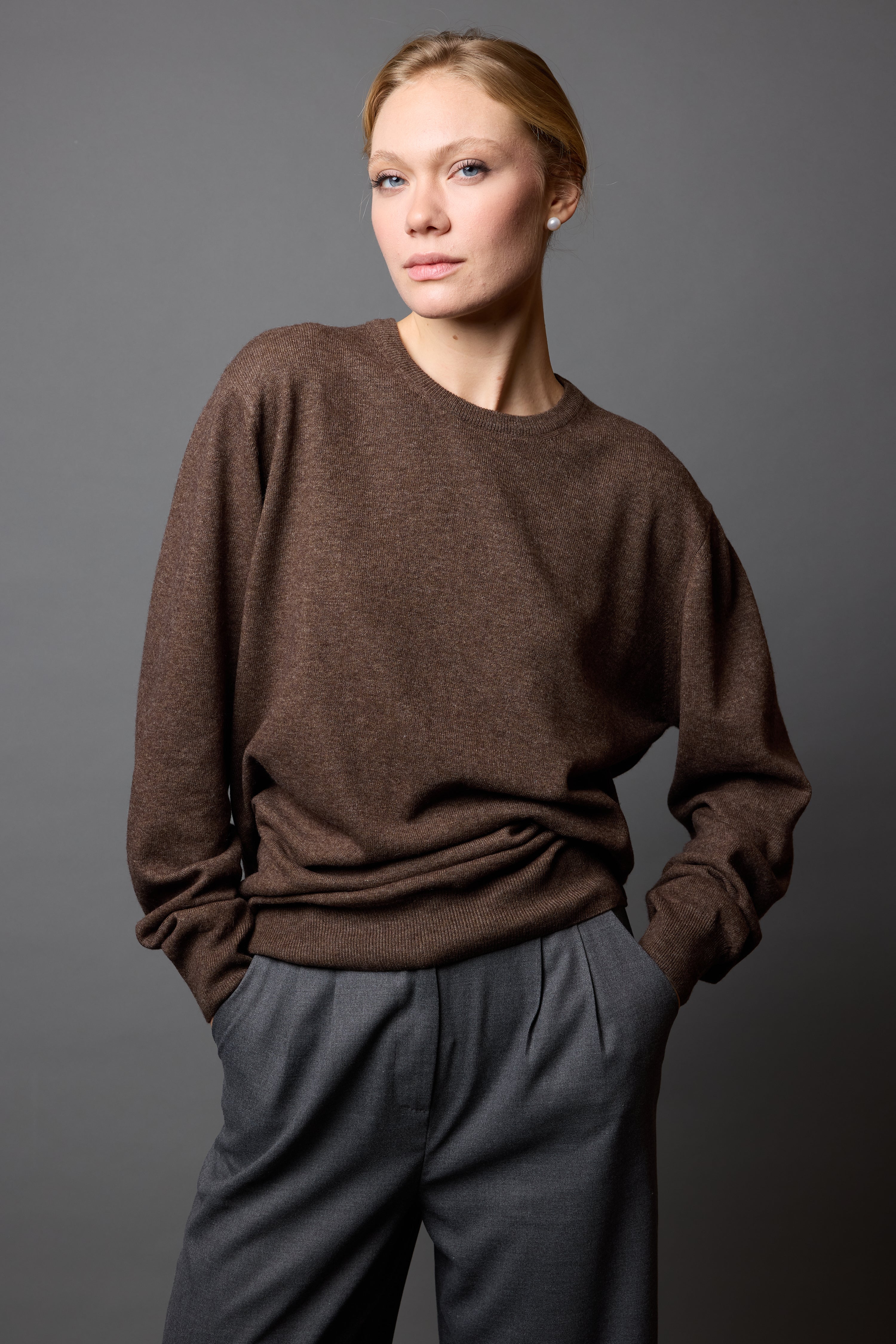 YÜN BİSİKLET YAKA UNISEX KAZAK MOCHA