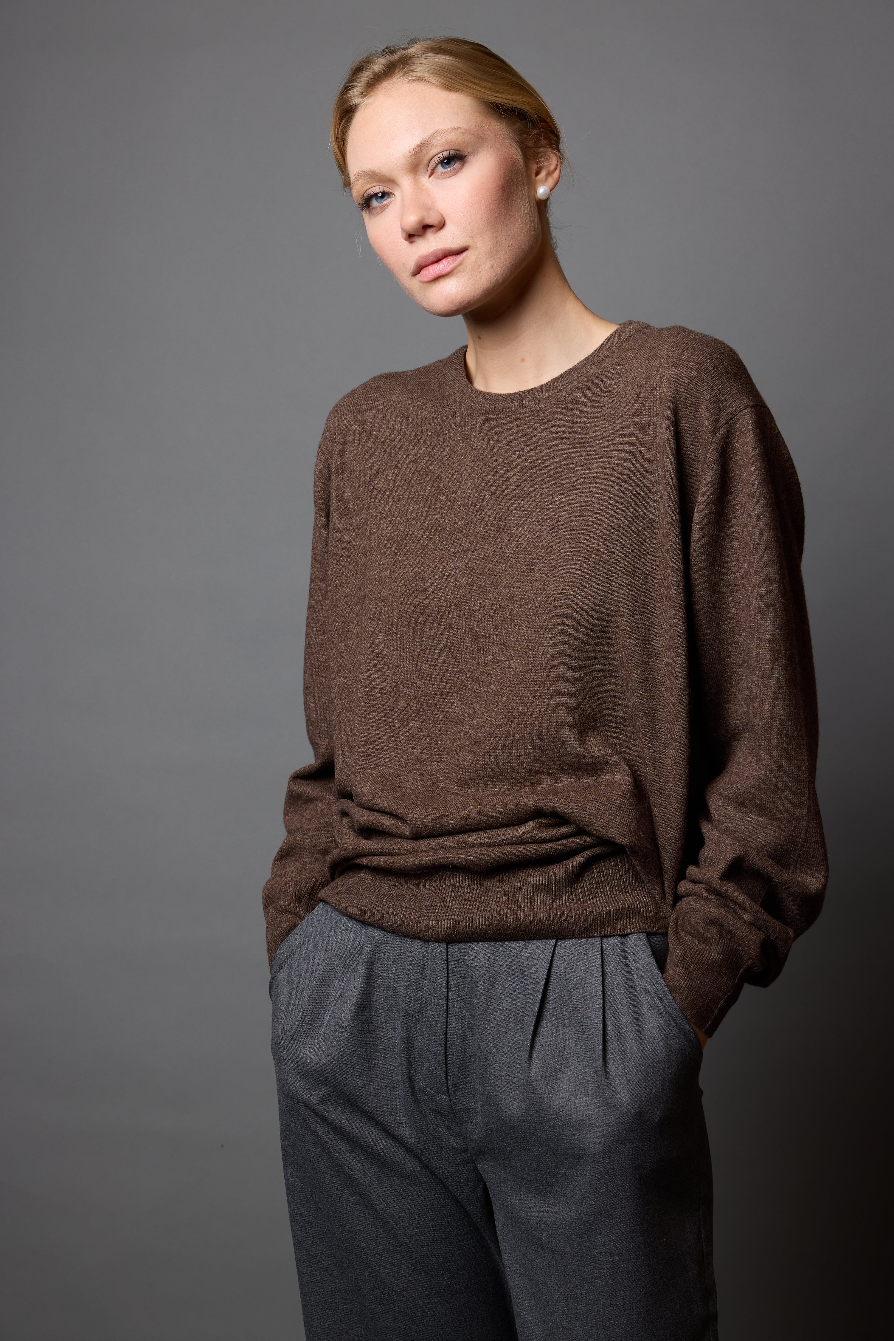 YÜN BİSİKLET YAKA UNISEX KAZAK MOCHA