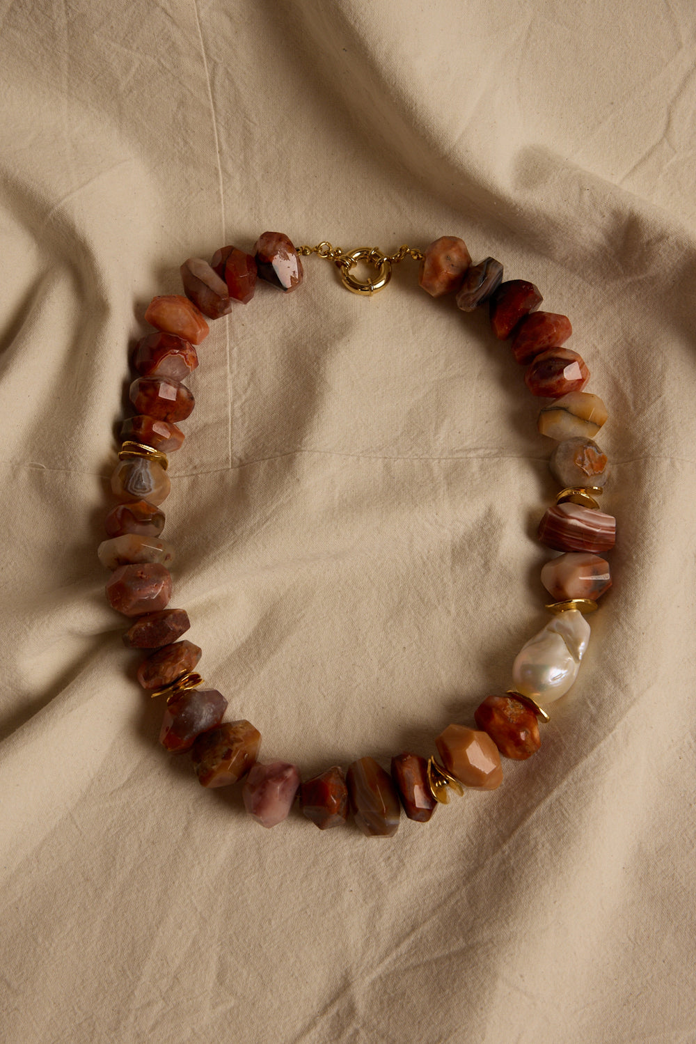 JARDIN DE NACRE BAROQUE PEARL NECKLACE