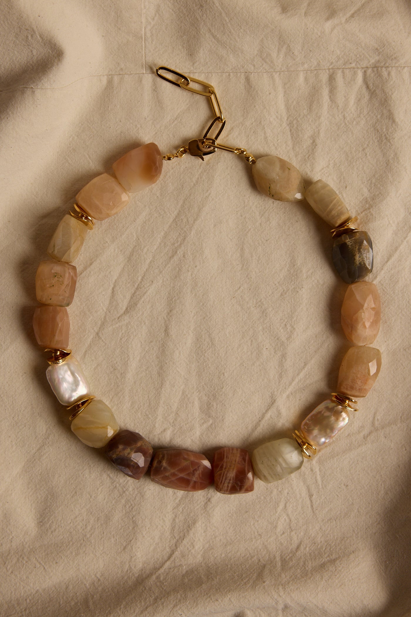 LUNE DE MIEL BAROQUE NECKLACE