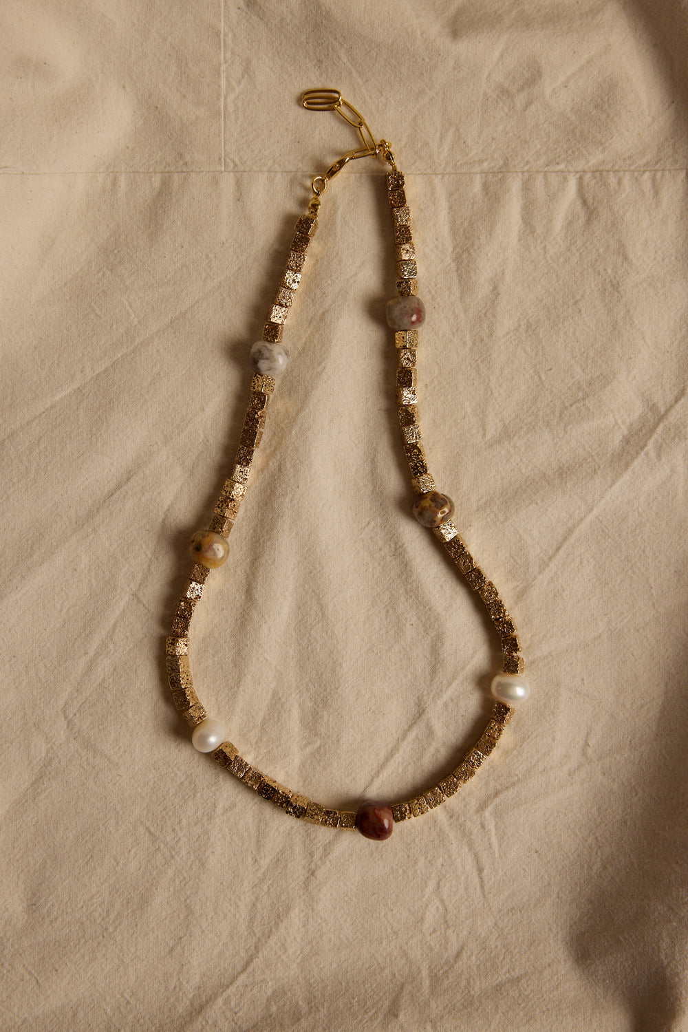 SOLEIL NECKLACE