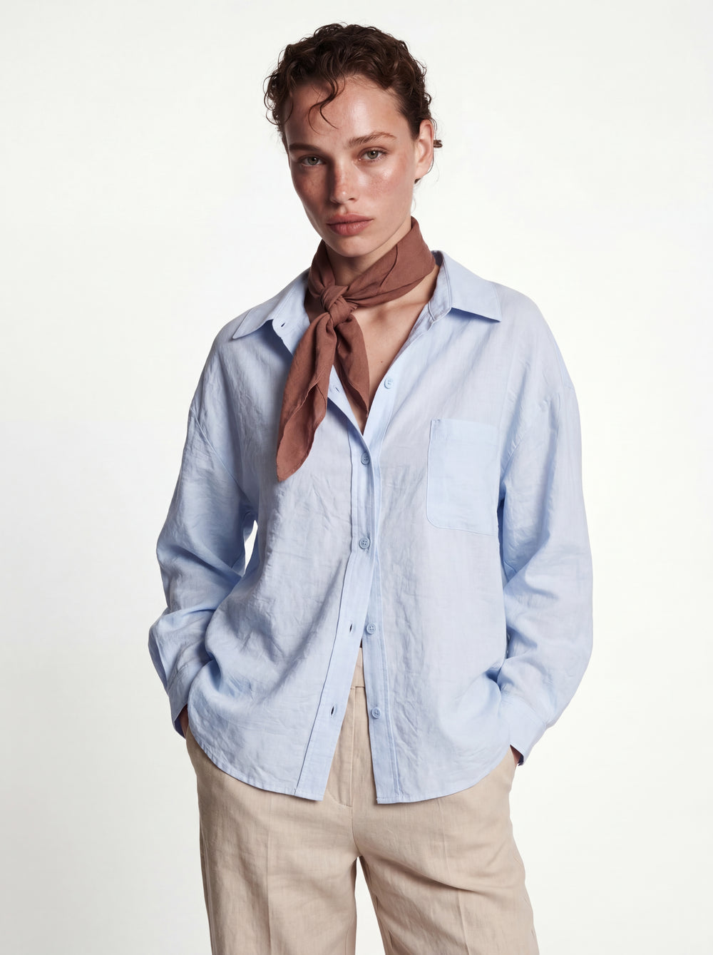 DOKUMLU CEPLI TENSEL GOMLEK MAVI