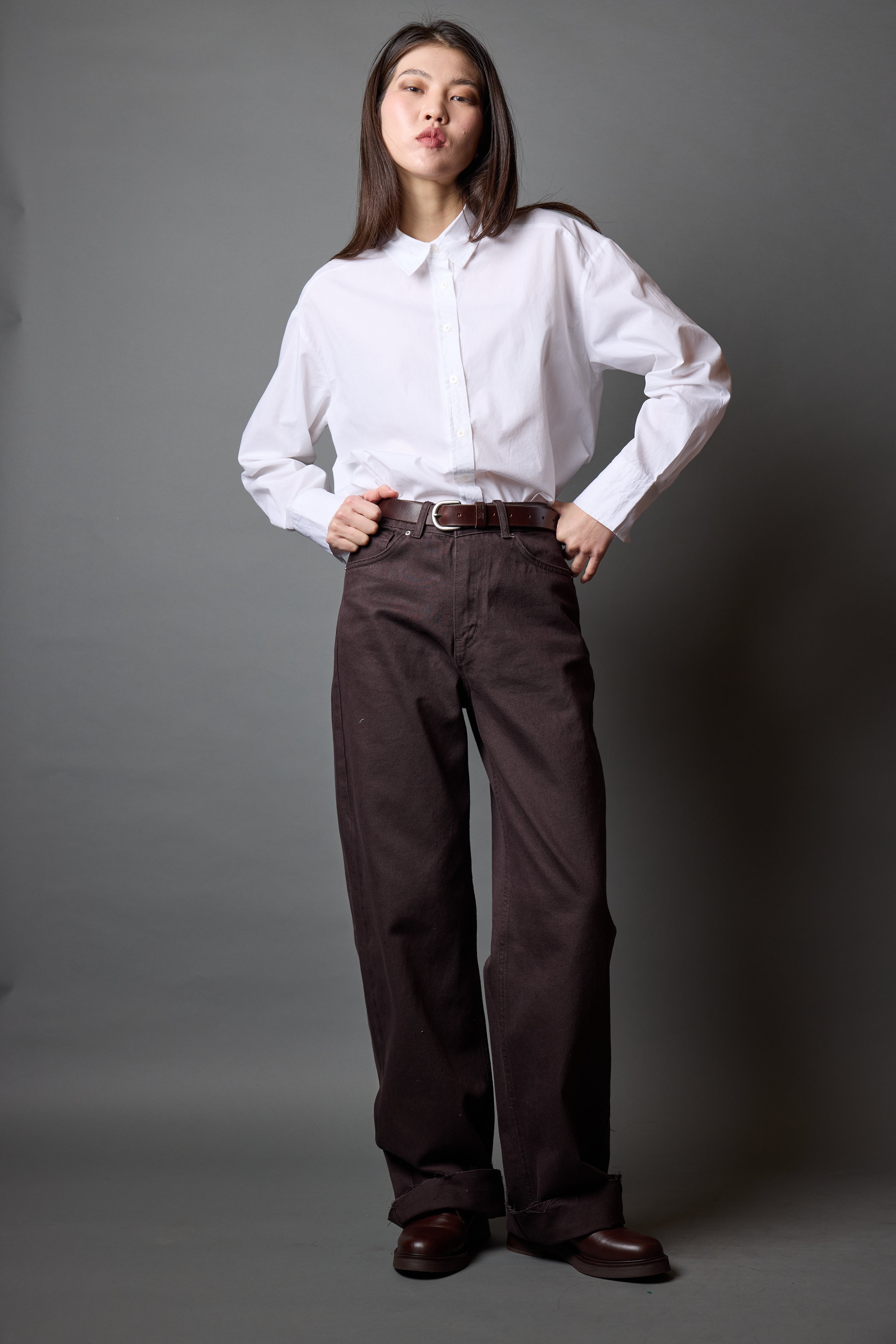 STRAIGHT FIT YÜKSEK BEL BORU PAÇA JEAN BROWN