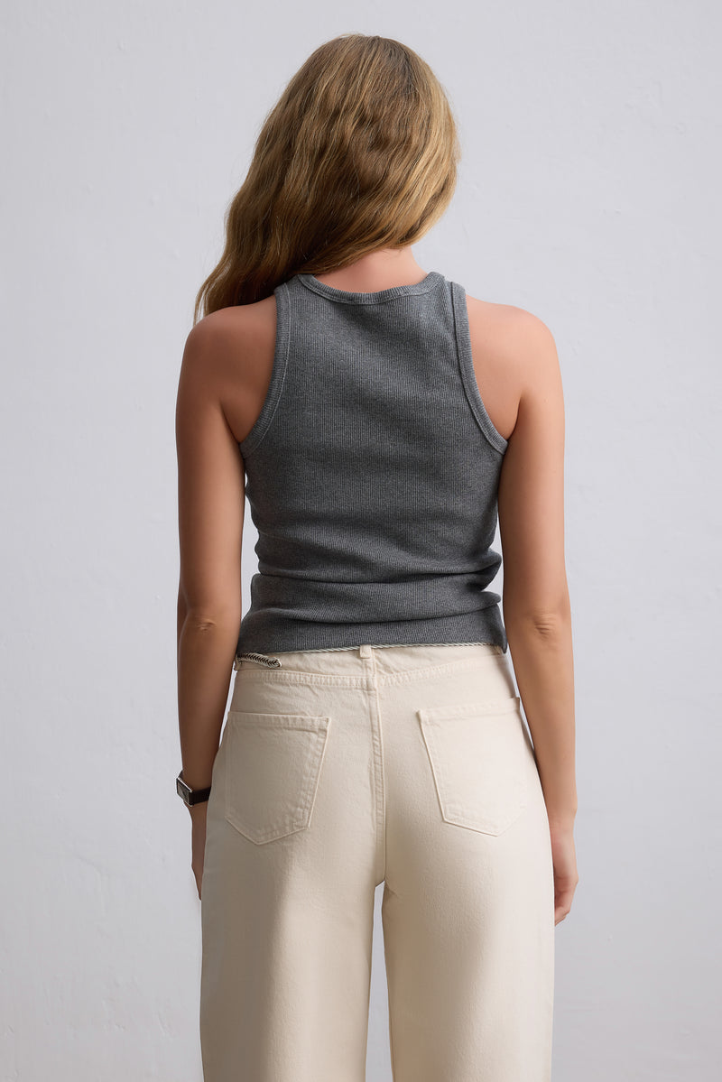 HALTER YAKA CROP TOP FUME