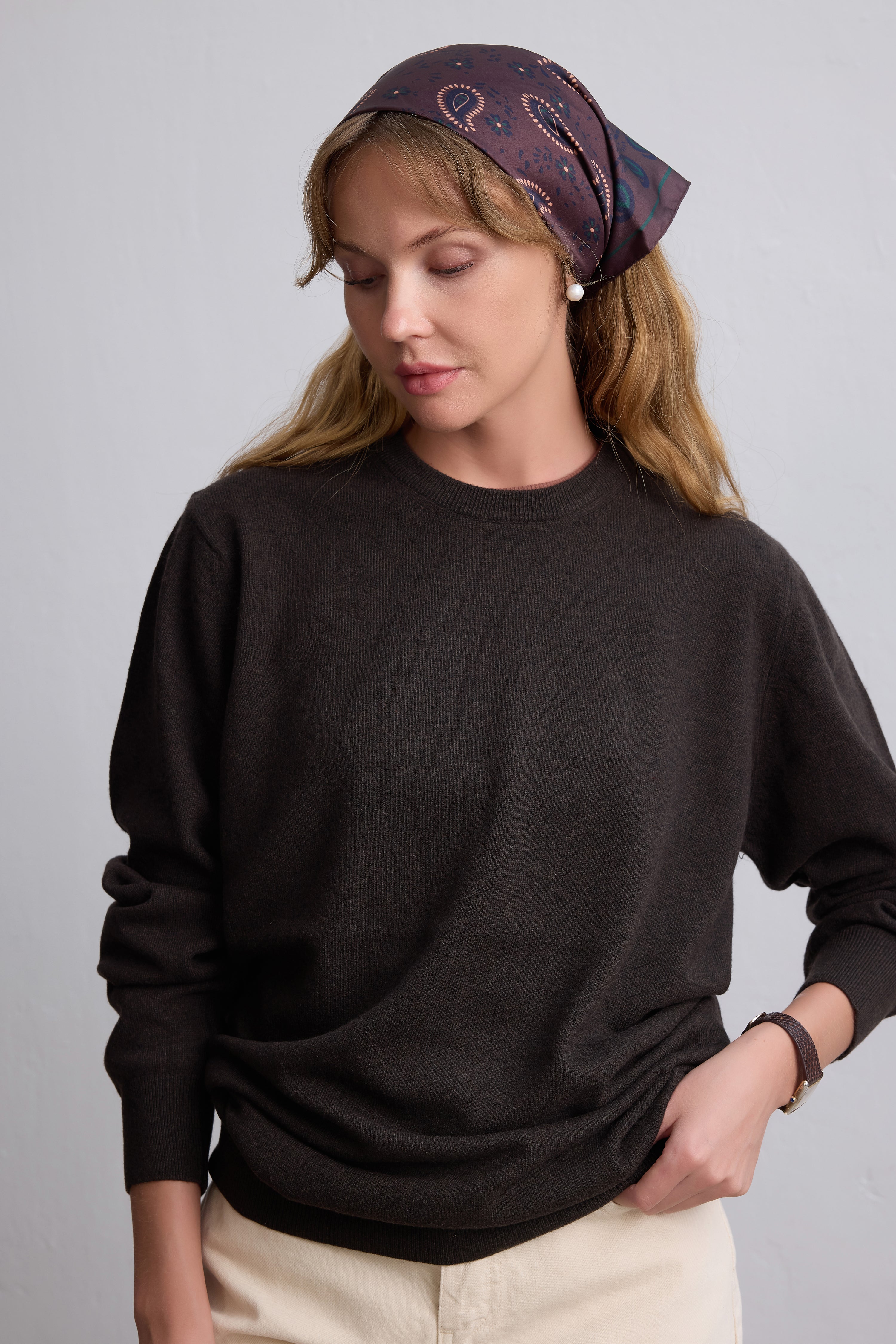 YÜN BİSİKLET YAKA UNISEX KAZAK BROWN