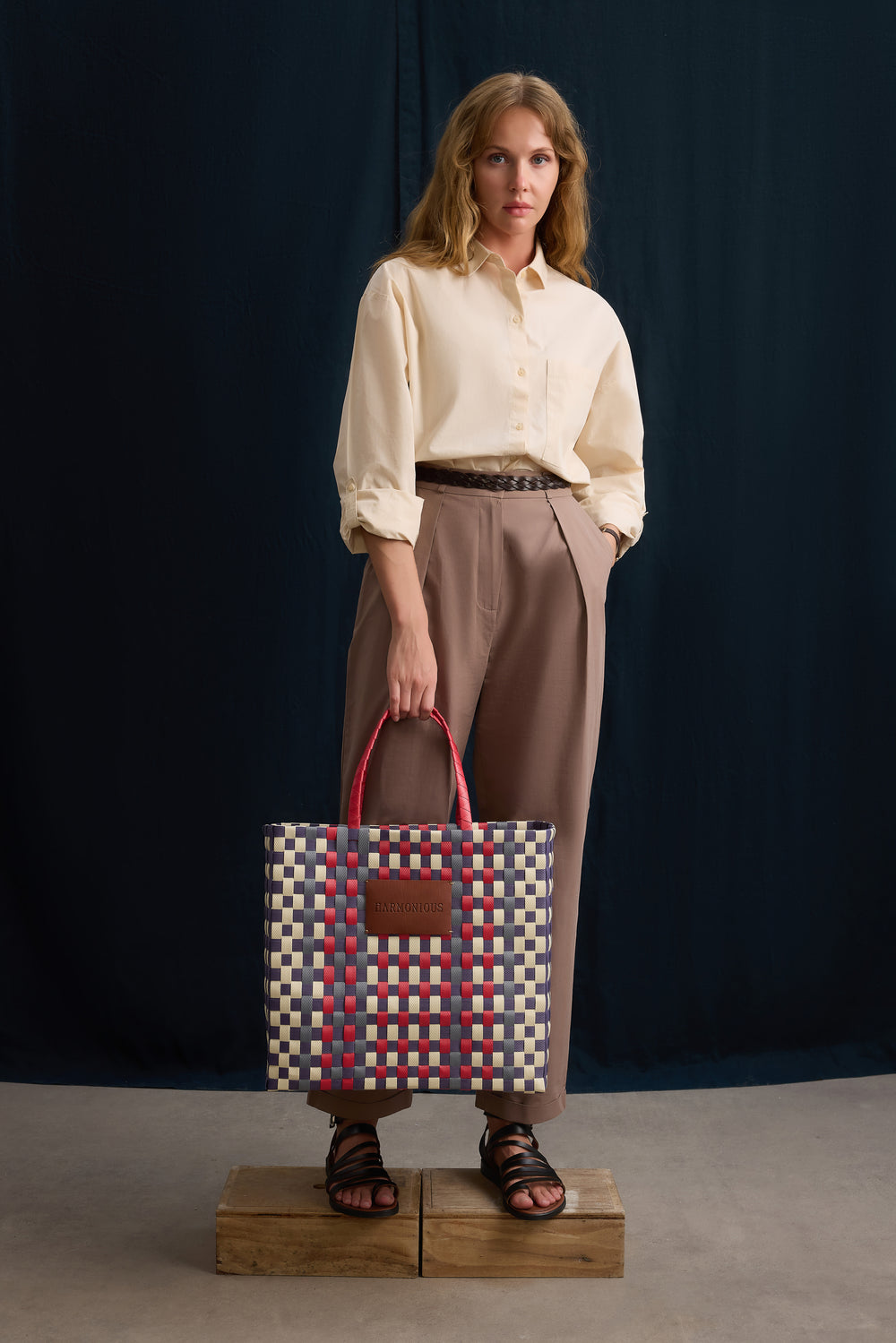 ORGU SQUARE TOTE BAG