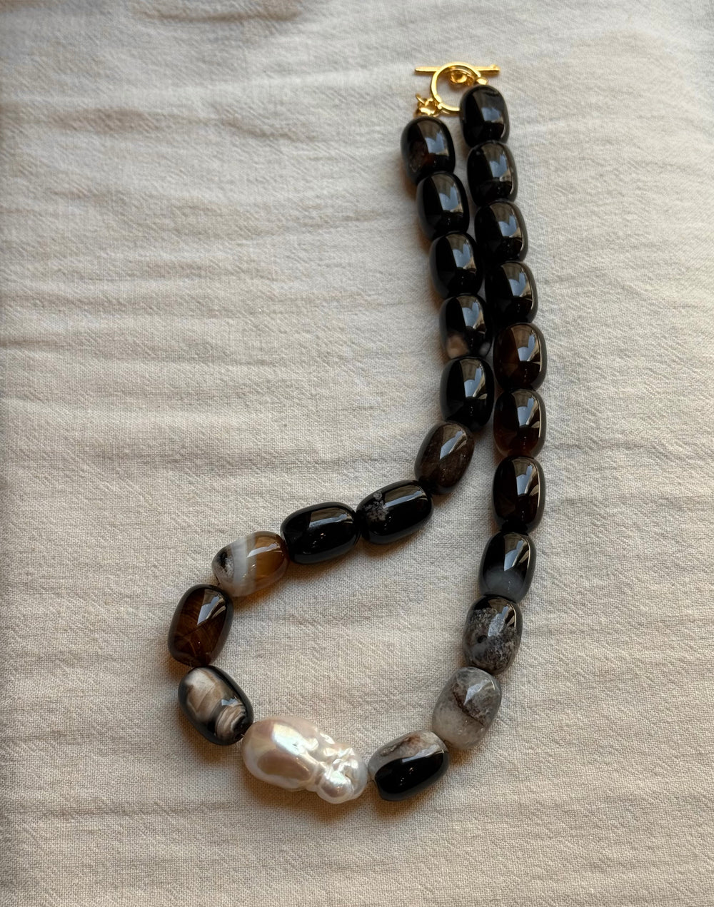 MATIERE ROUGE CORAL NECKLACE