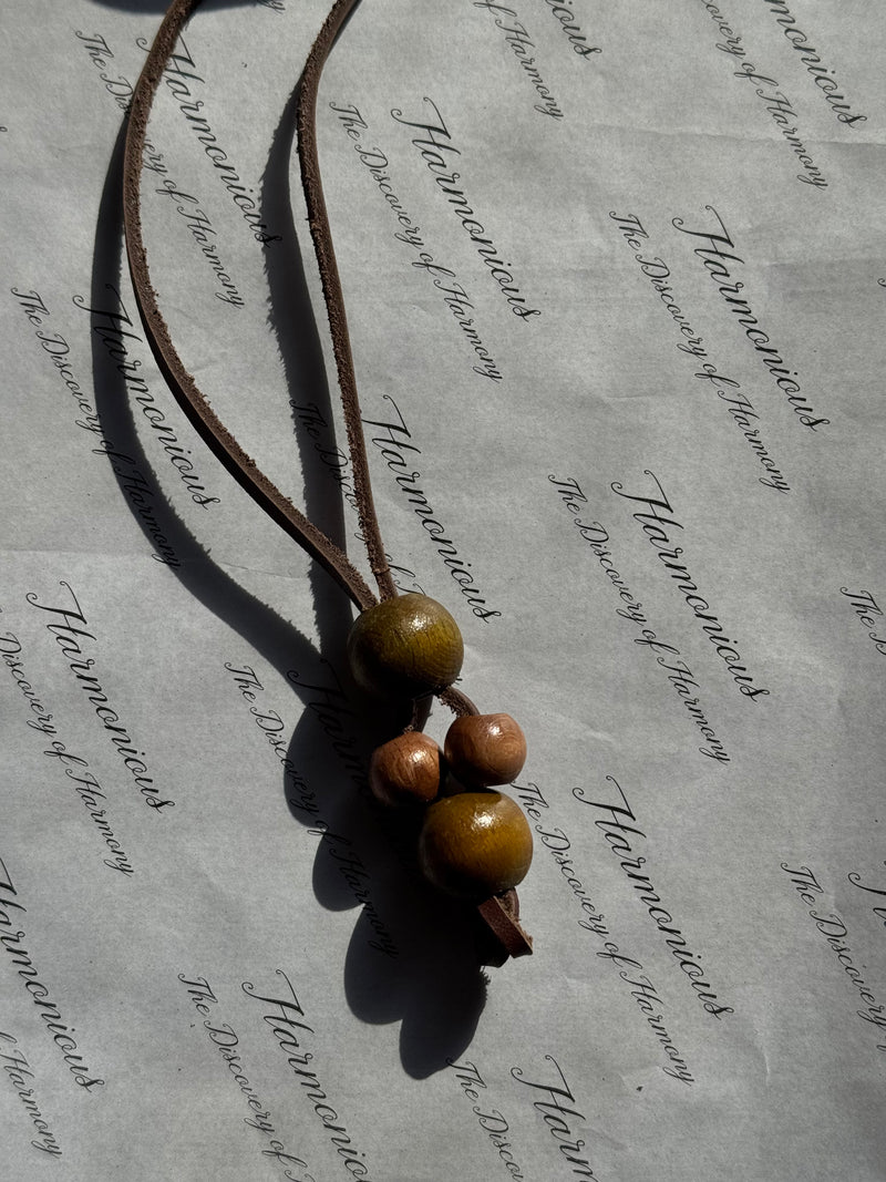 MATIERE ROUGE CORAL NECKLACE