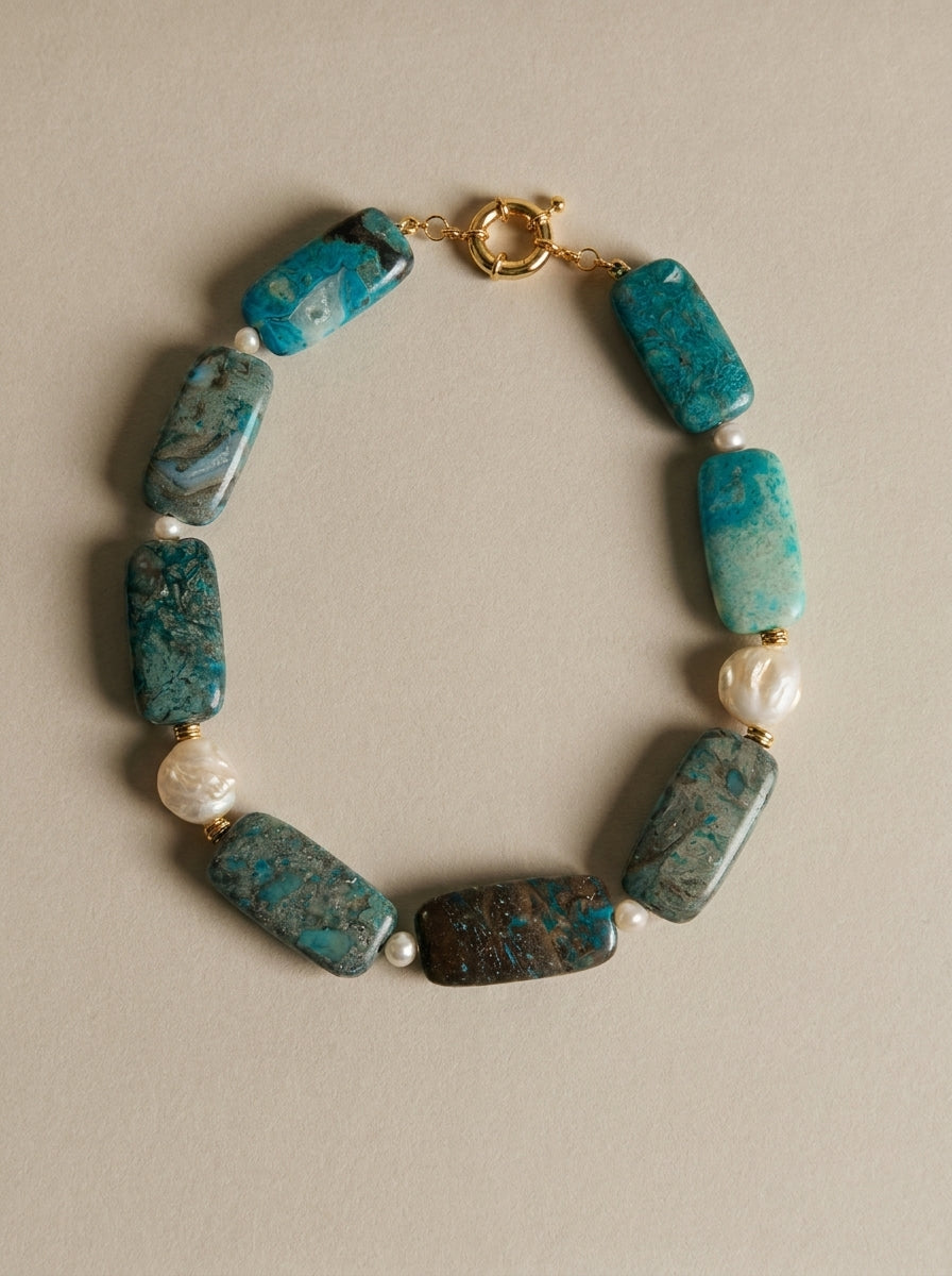 AZURA KOLYE