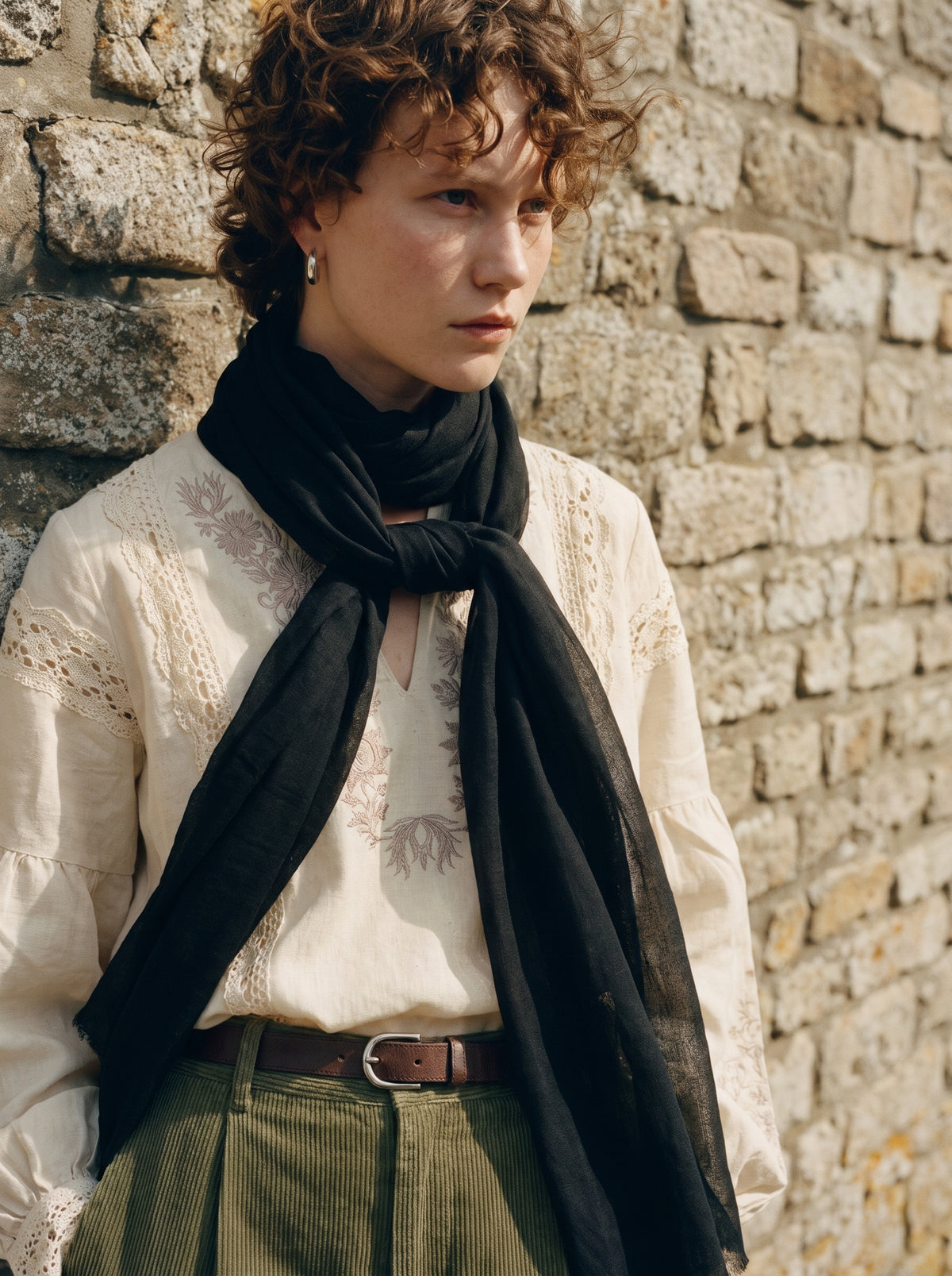 Black Moon organik pamuk Sal — HARMONIOUS AW26 The Country House