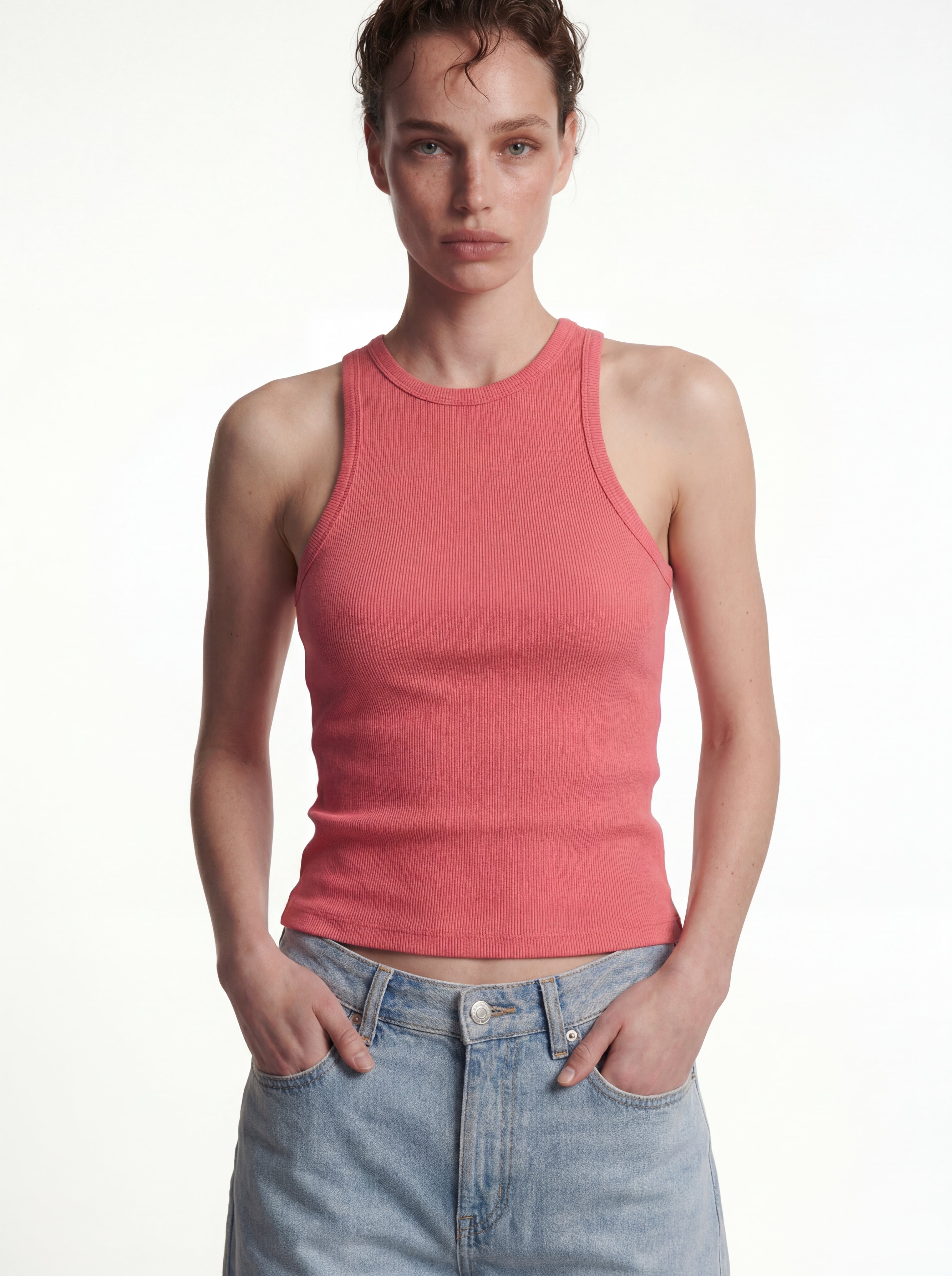 HALTER YAKA CROP TOP ROUGE