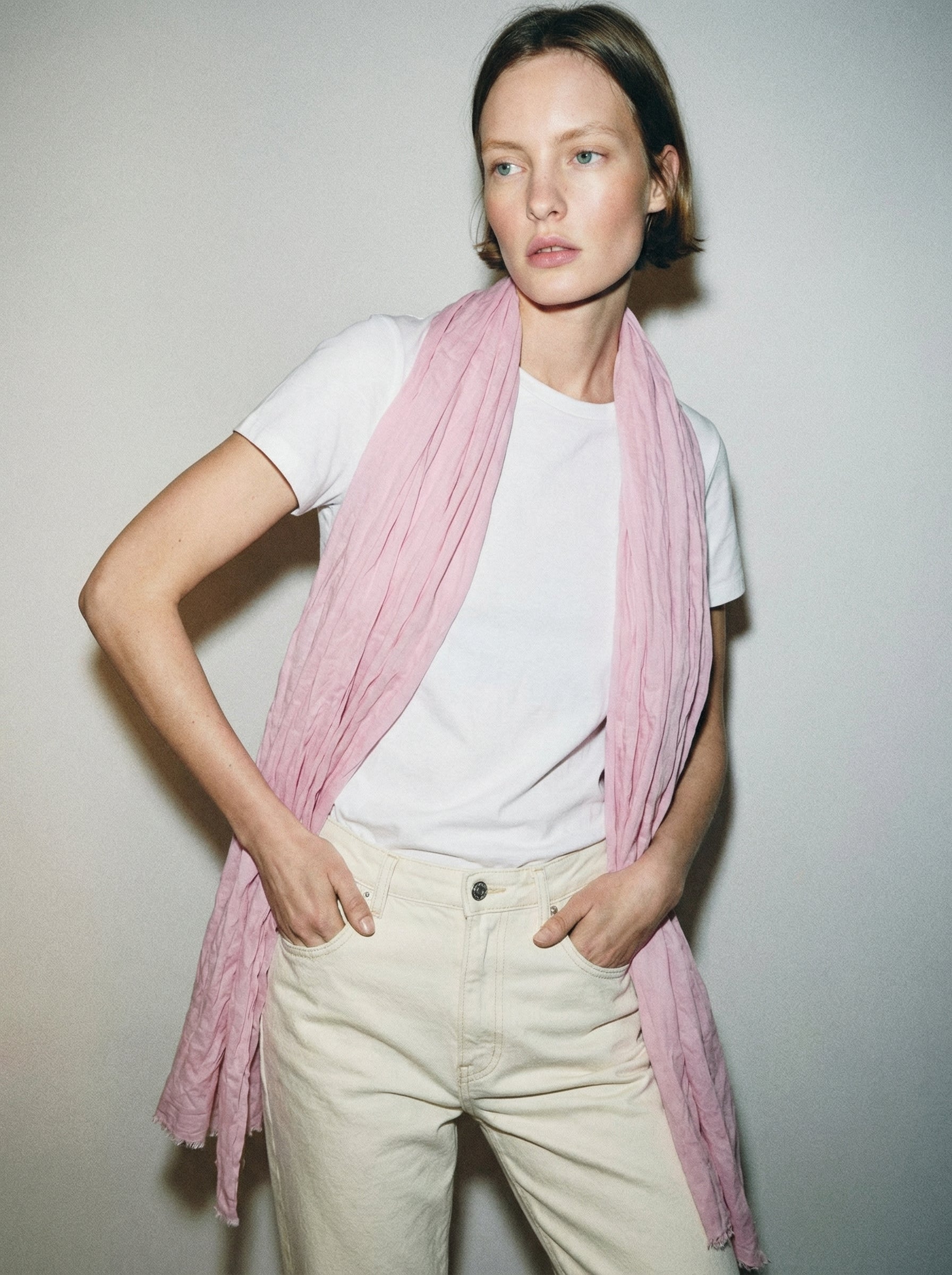 Rose Bouquet Organik Pamuk El Boyama Şal