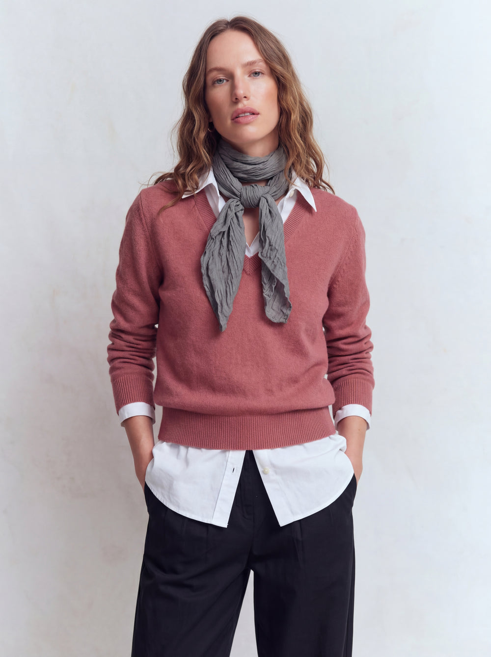 SOFT GREY ORGANIK PAMUK KARE FULAR