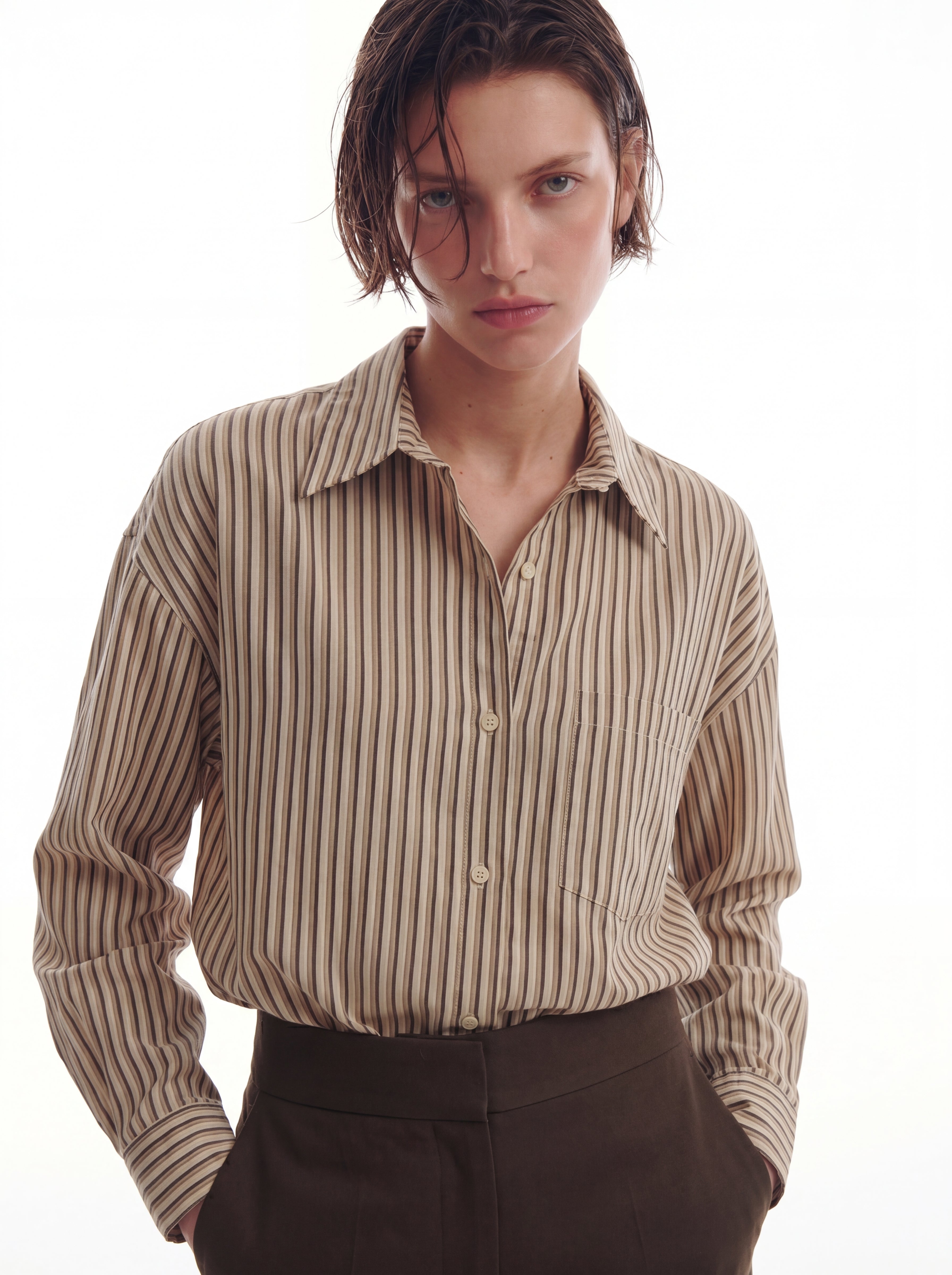 DOKUMLU CIZGILI TENCEL GOMLEK